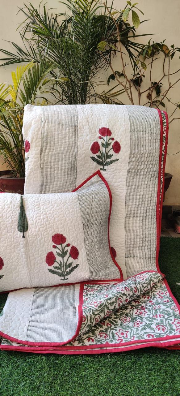 Pure mulmul cotton paani jaal quilted bedcovers with 2 quilted pillow covers for king size beds (90x108 inches)