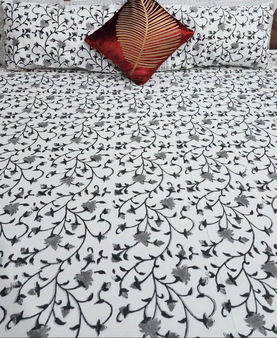 Wooden Handblock printed king size bedsheet with two flapped pillow covers (100x108 inches)
