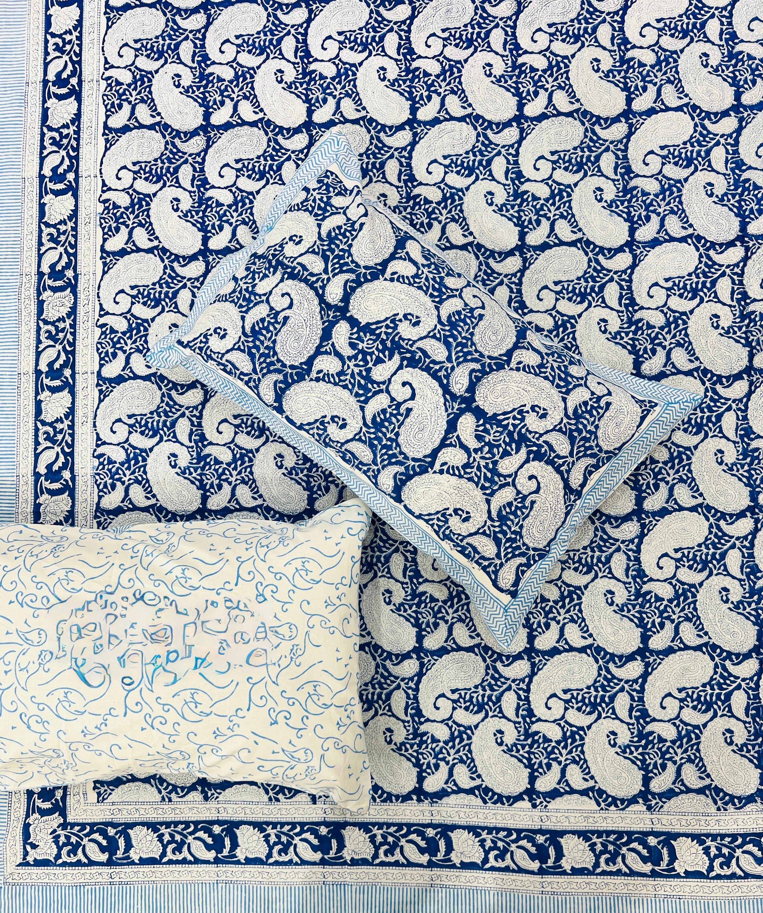 Pure cotton handblock printed king size bedsheet with 2 pillow covers (100x108 inches)