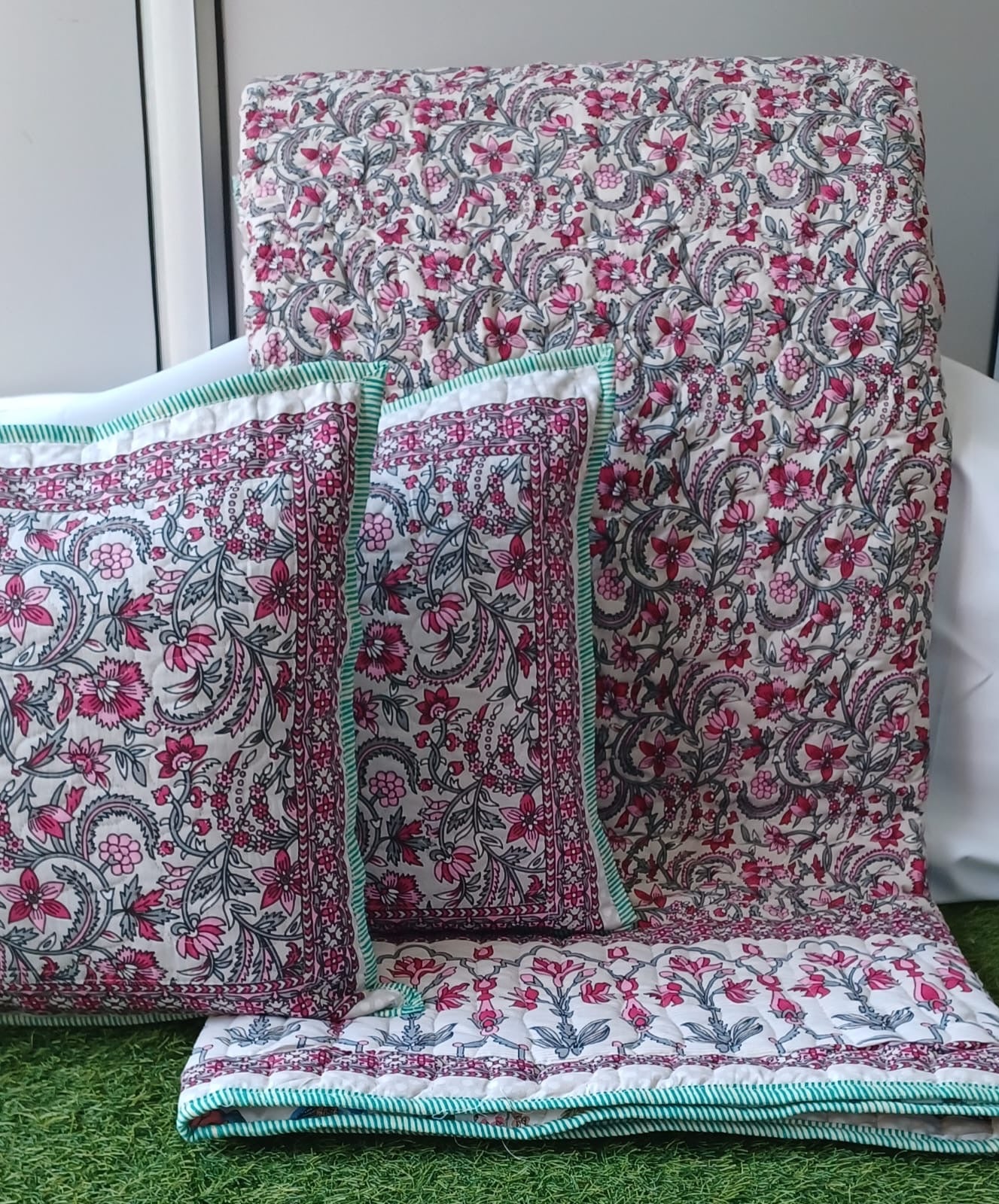 Pure cotton paani jaal quilted reversible double bedcovers with 2 quilted pillow covers (90x108 inches)