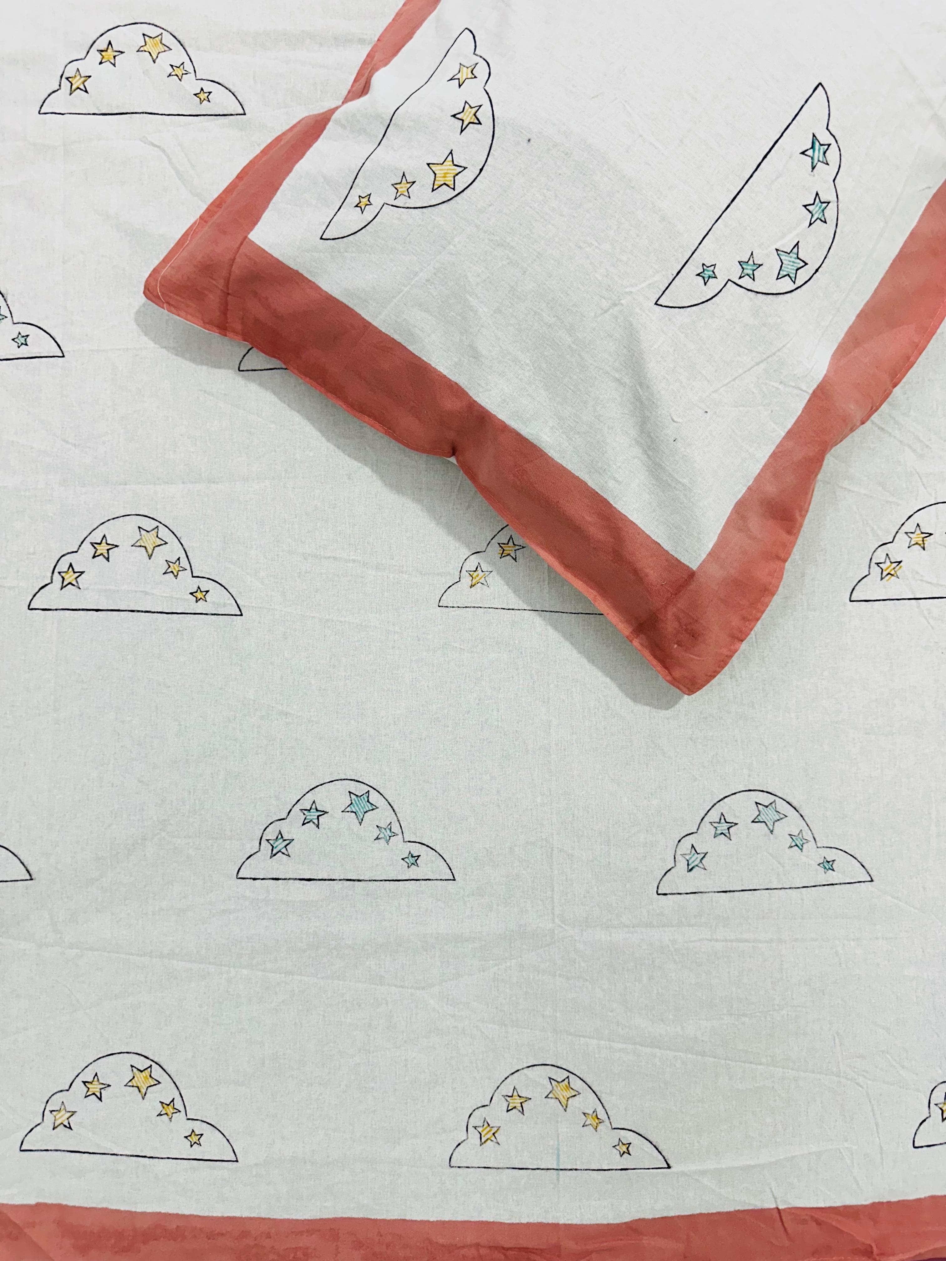 Pure cotton single bedsheets for kids (60x90 inches)