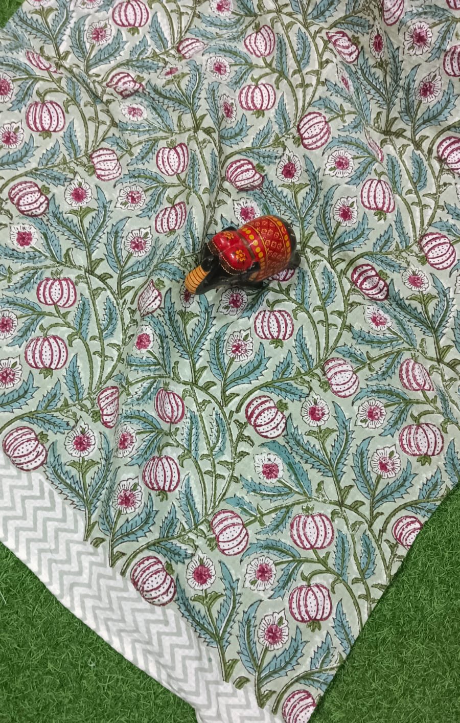 Luxury pure cotton, hand-block printed waffle textured bath towel