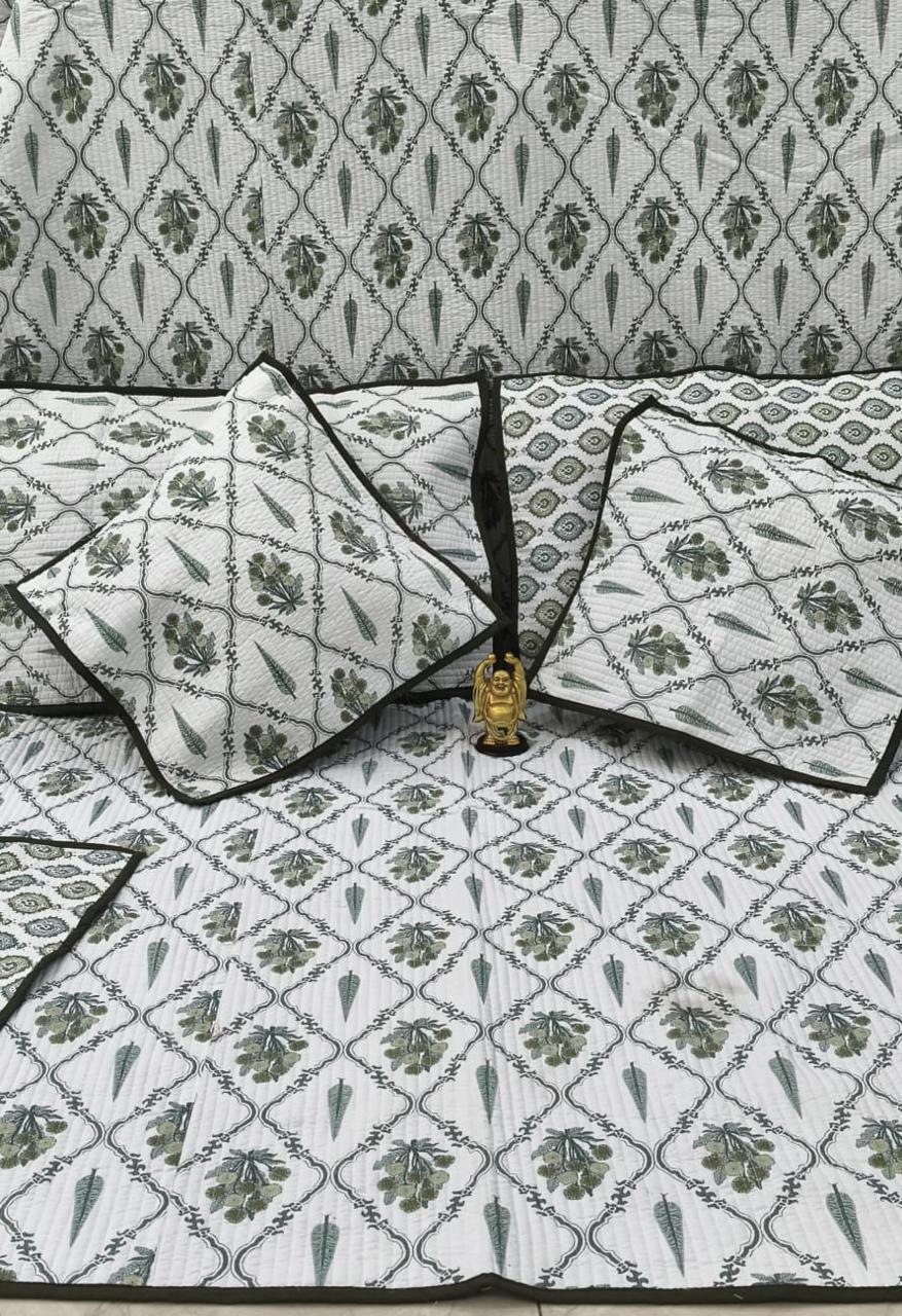 Pure cotton Quilted bedcover 5 piece bedding sets