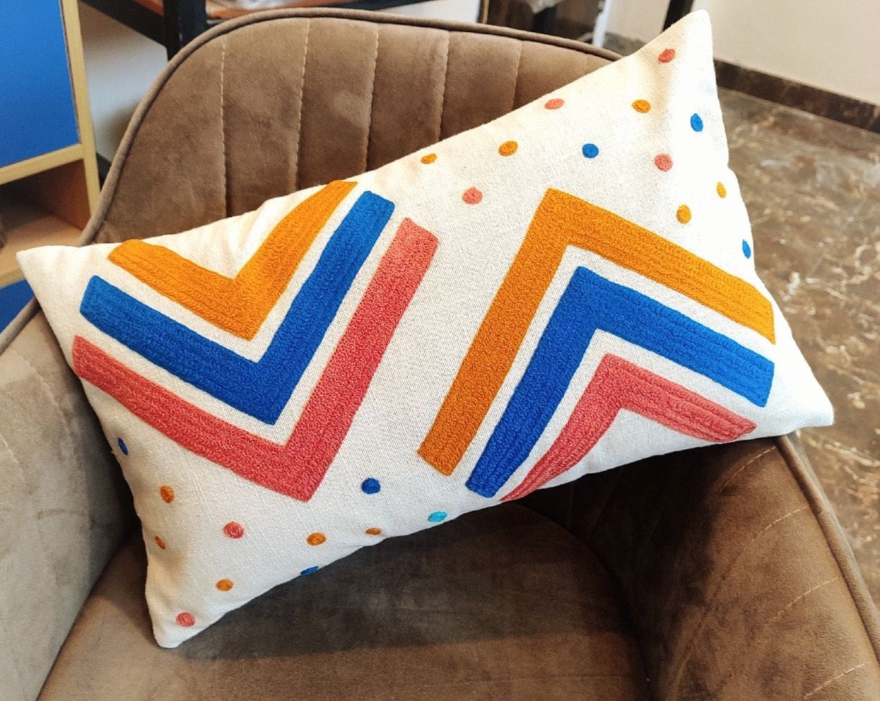 Multicolour Aari embroidery rectangular cushion cover (30x50 cms)