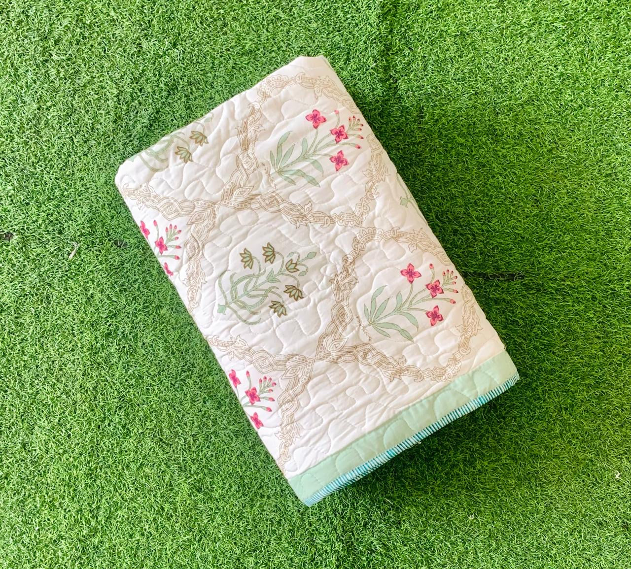 Pure cotton quilted single bedcover without pillow cover (60 x 90 inches)