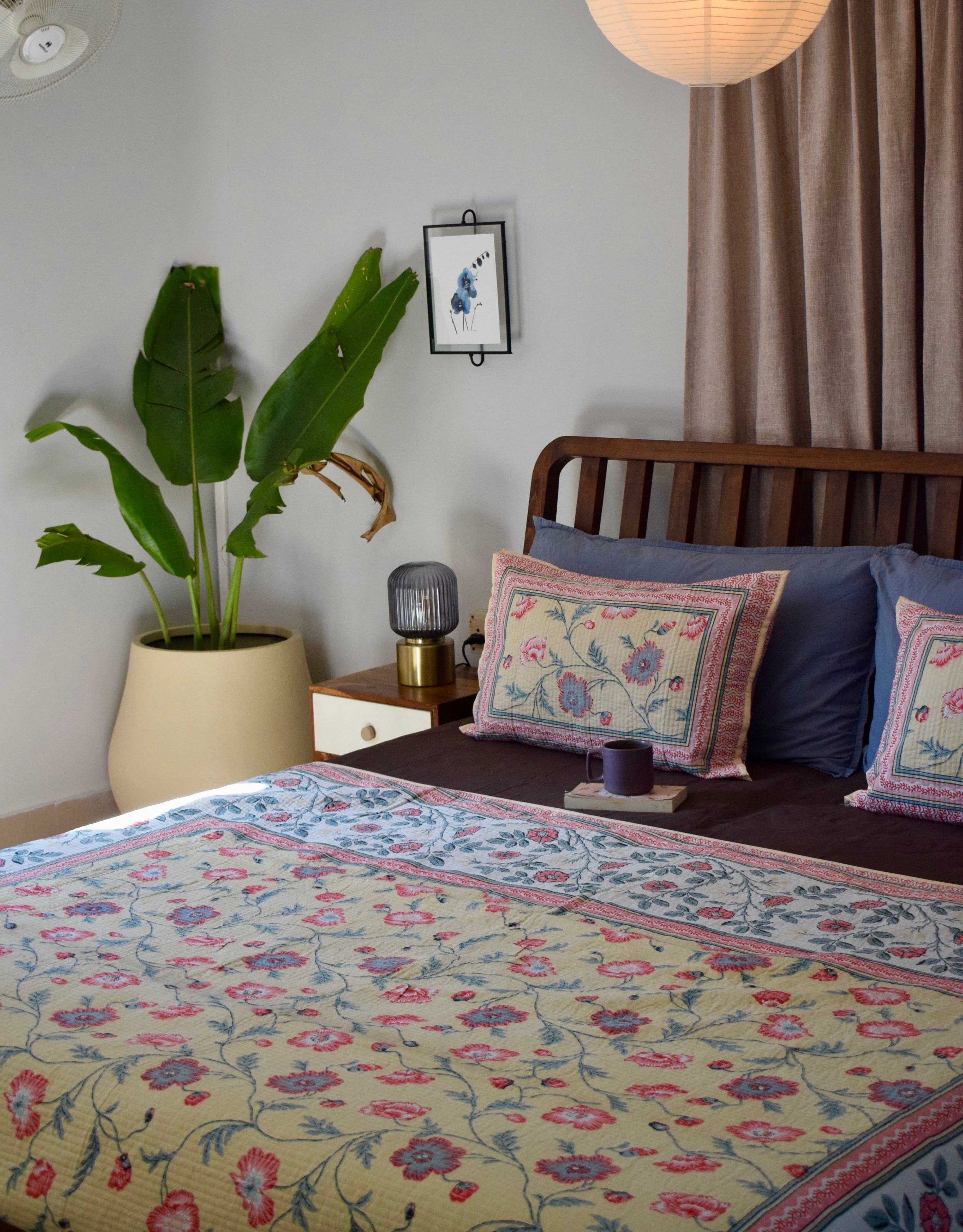 Pure cotton quilted bedcovers with two quilted pillow covers (90x108 inches)