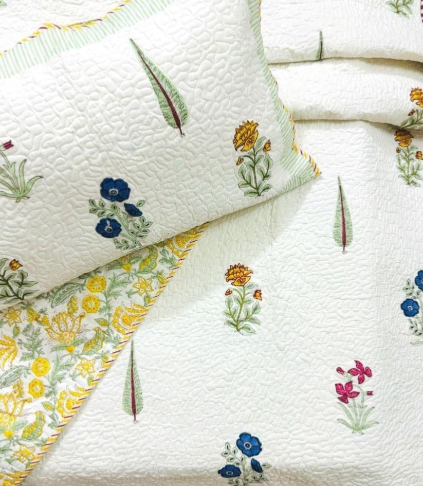 Pure mulmul cotton paani jaal quilted bedcovers with 2 quilted pillow covers for king size beds (90x108 inches)