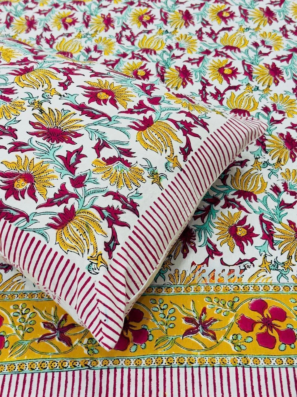 Pure cotton handblock printed king size bedsheet with 2 pillow covers (100x108 inches)