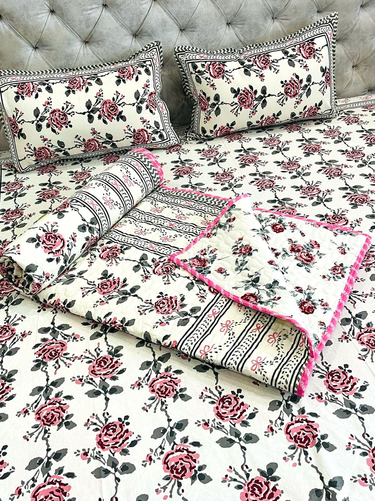 Pure cotton 4 piece bedding set for queen/king size beds offer