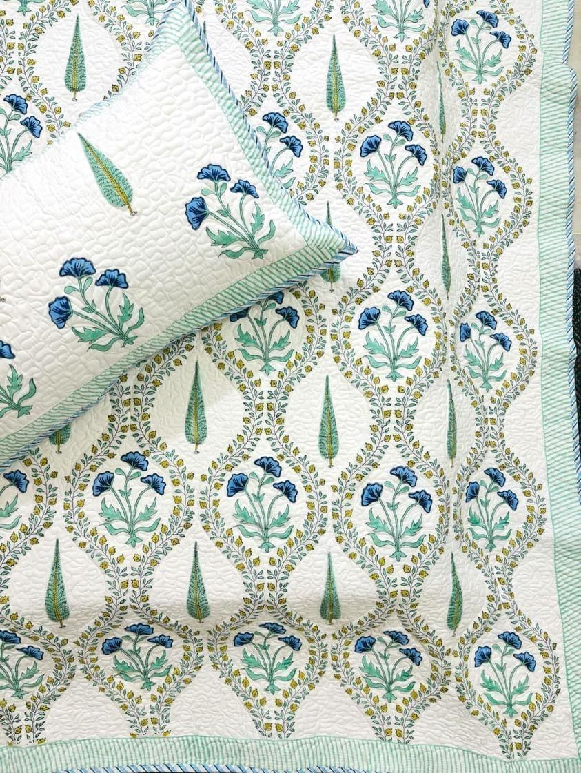 Pure mulmul cotton paani jaal quilted bedcovers with 2 quilted pillow covers for king size beds (90x108 inches)