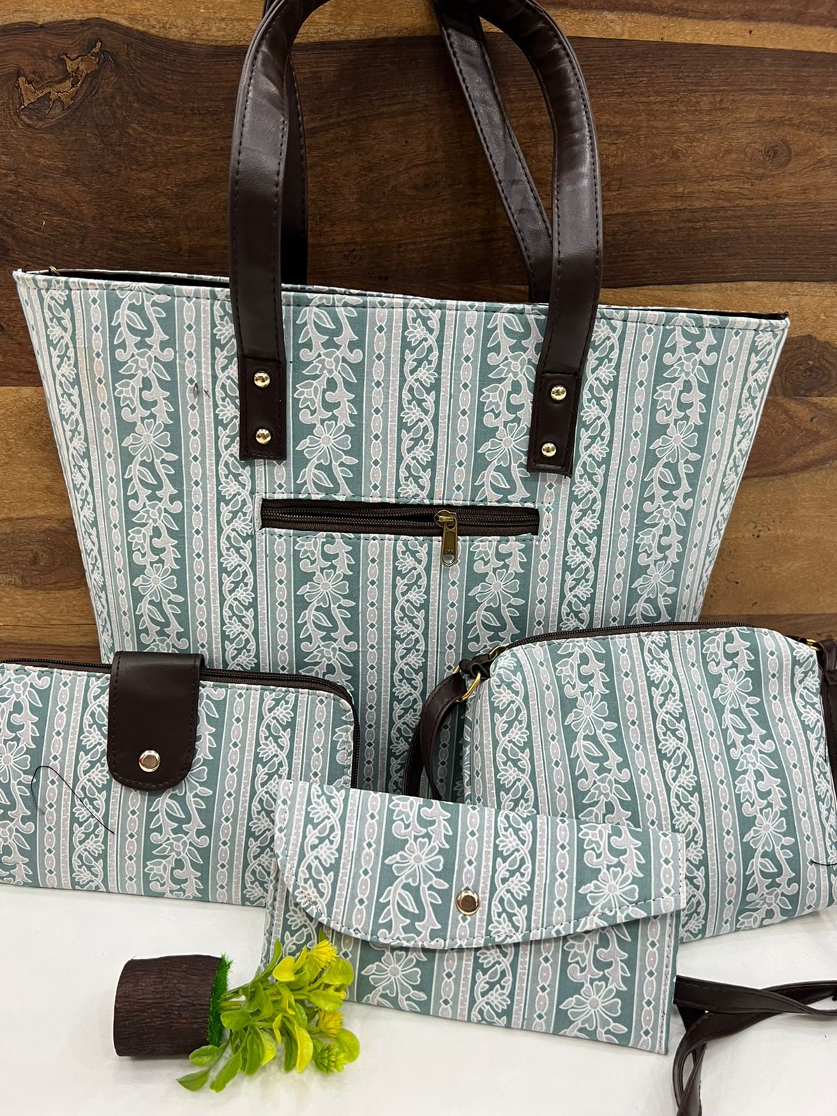 4 Piece printed fabric handbag combos