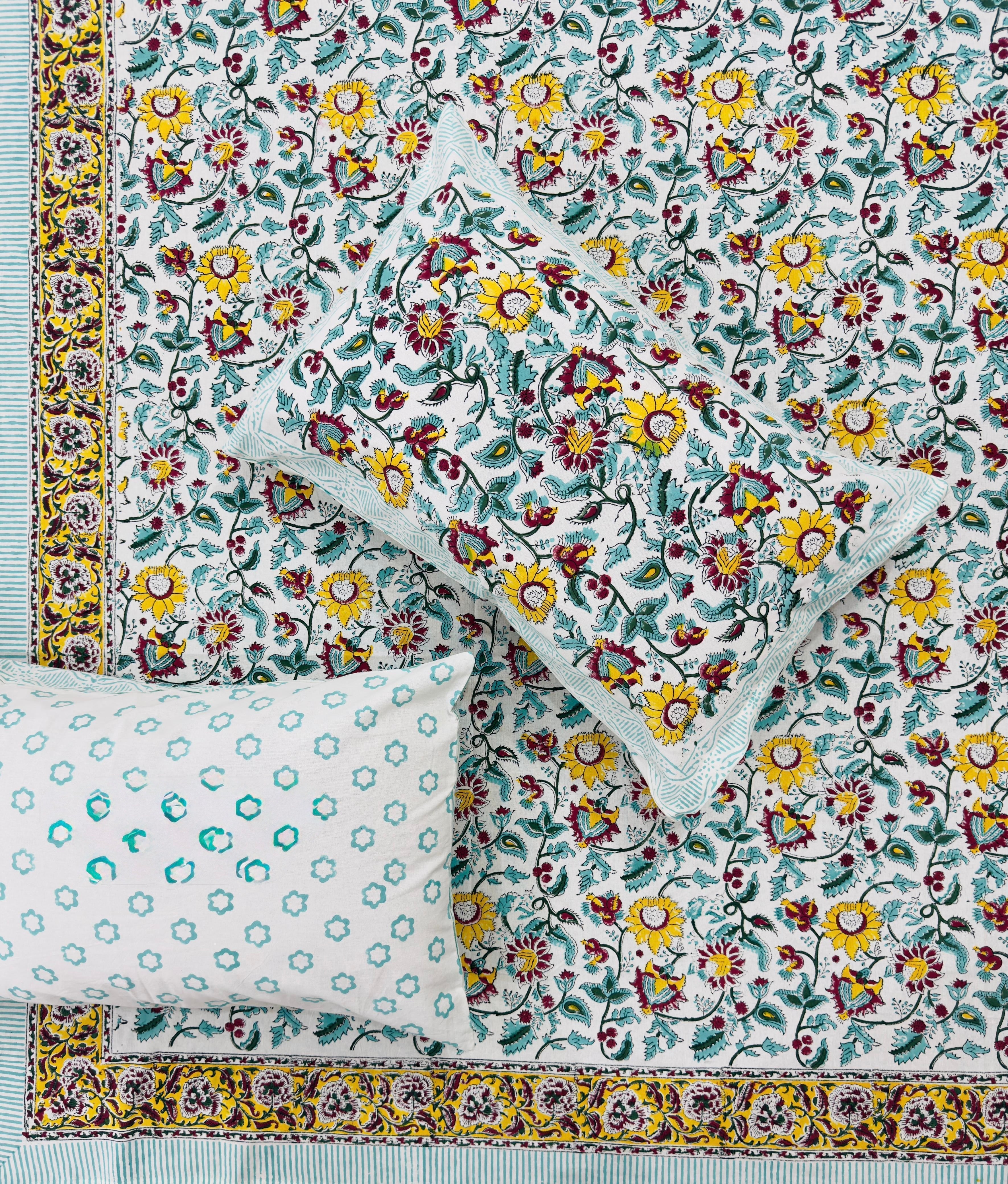 Pure cotton handblock printed king size bedsheet with 2 pillow covers (100x108 inches)