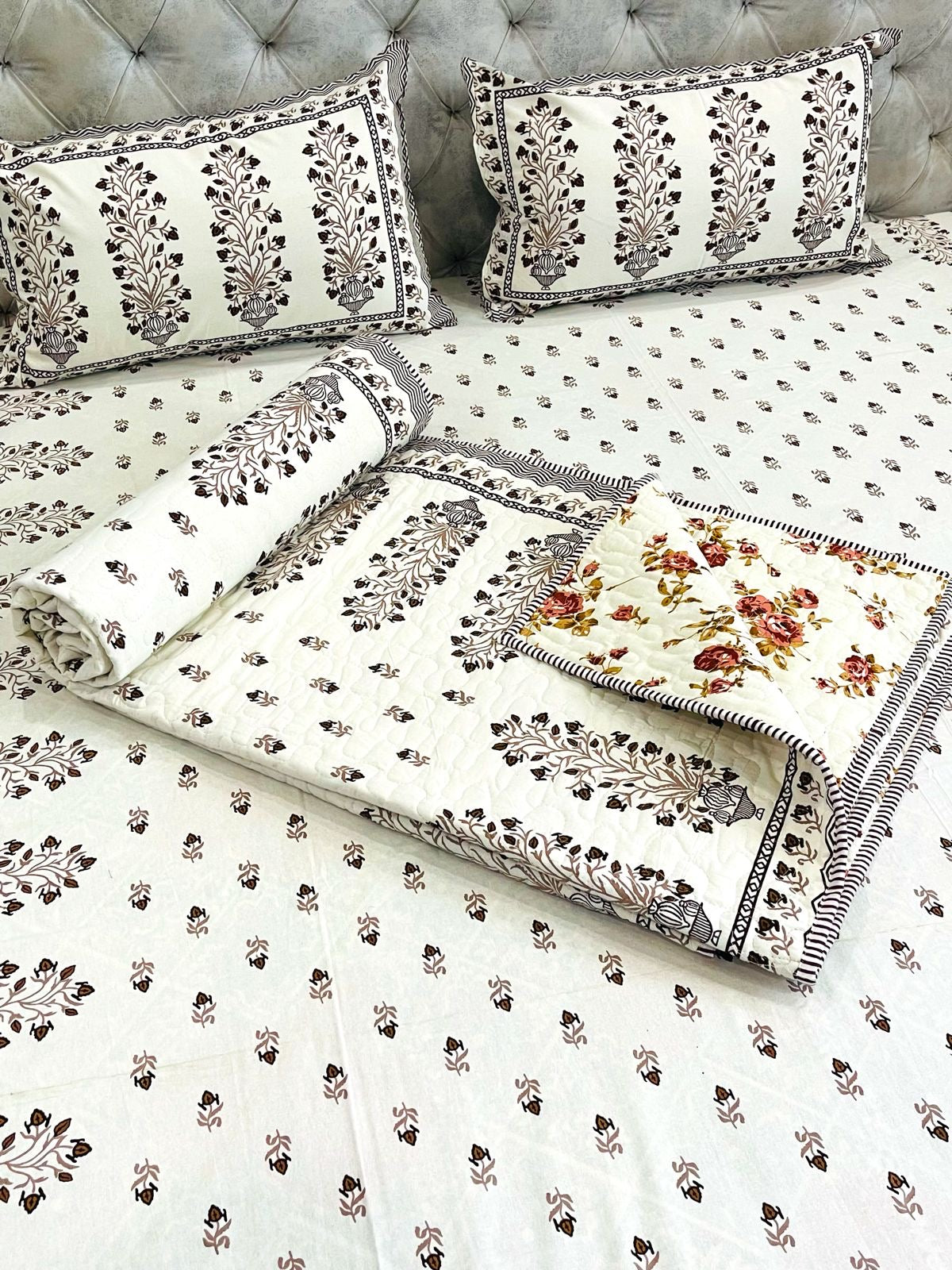 Pure cotton 4 piece bedding set for queen/king size beds offer