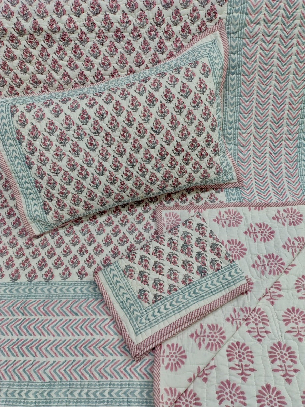 Pure mulmul cotton paani jaal quilted hand-block printed double bedcovers with 2 quilted pillow covers for king size beds (90x108 inches)