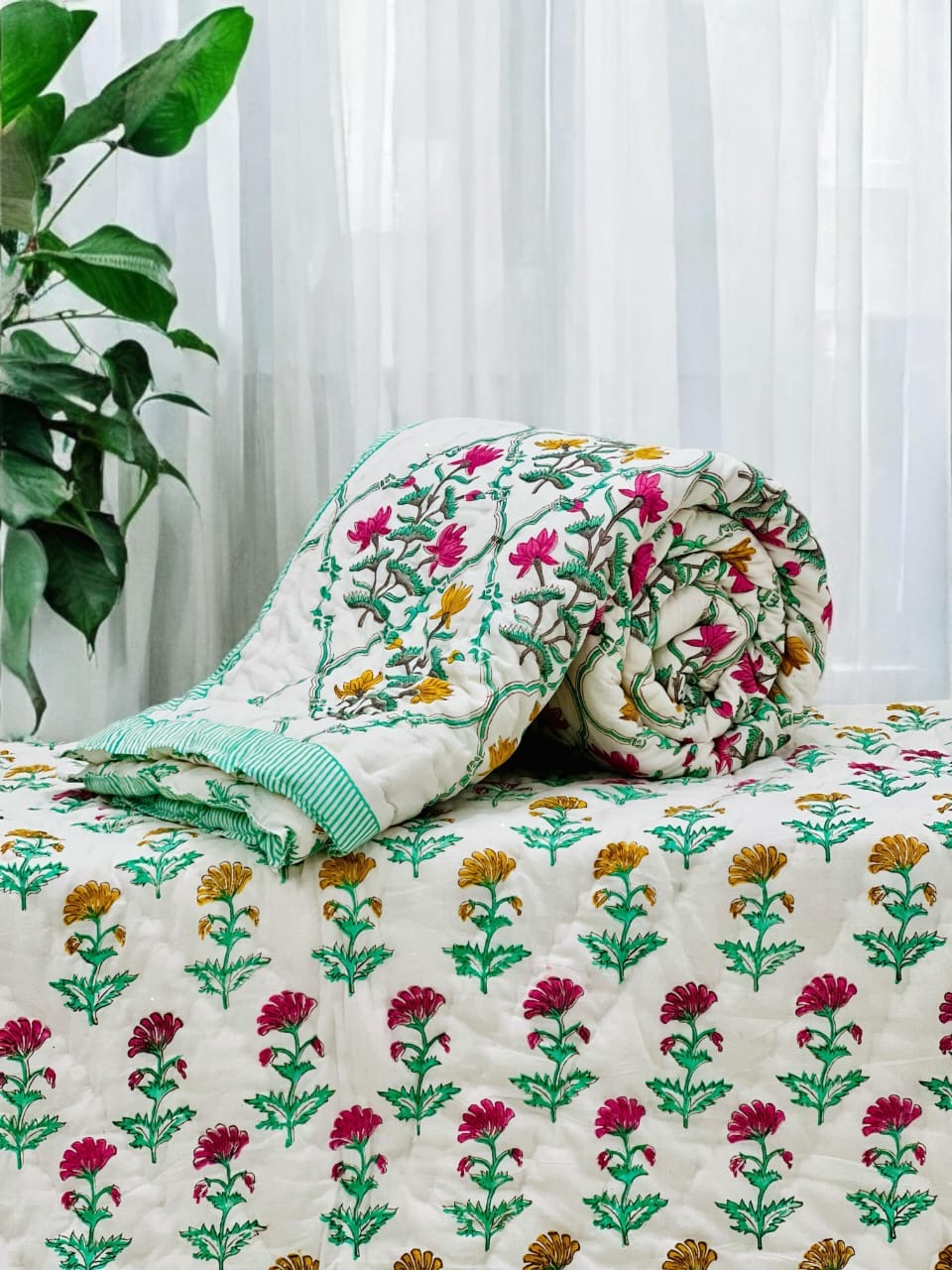 Pure mulmul cotton handblock printed single reversible quilt (razai 60x90 inches)