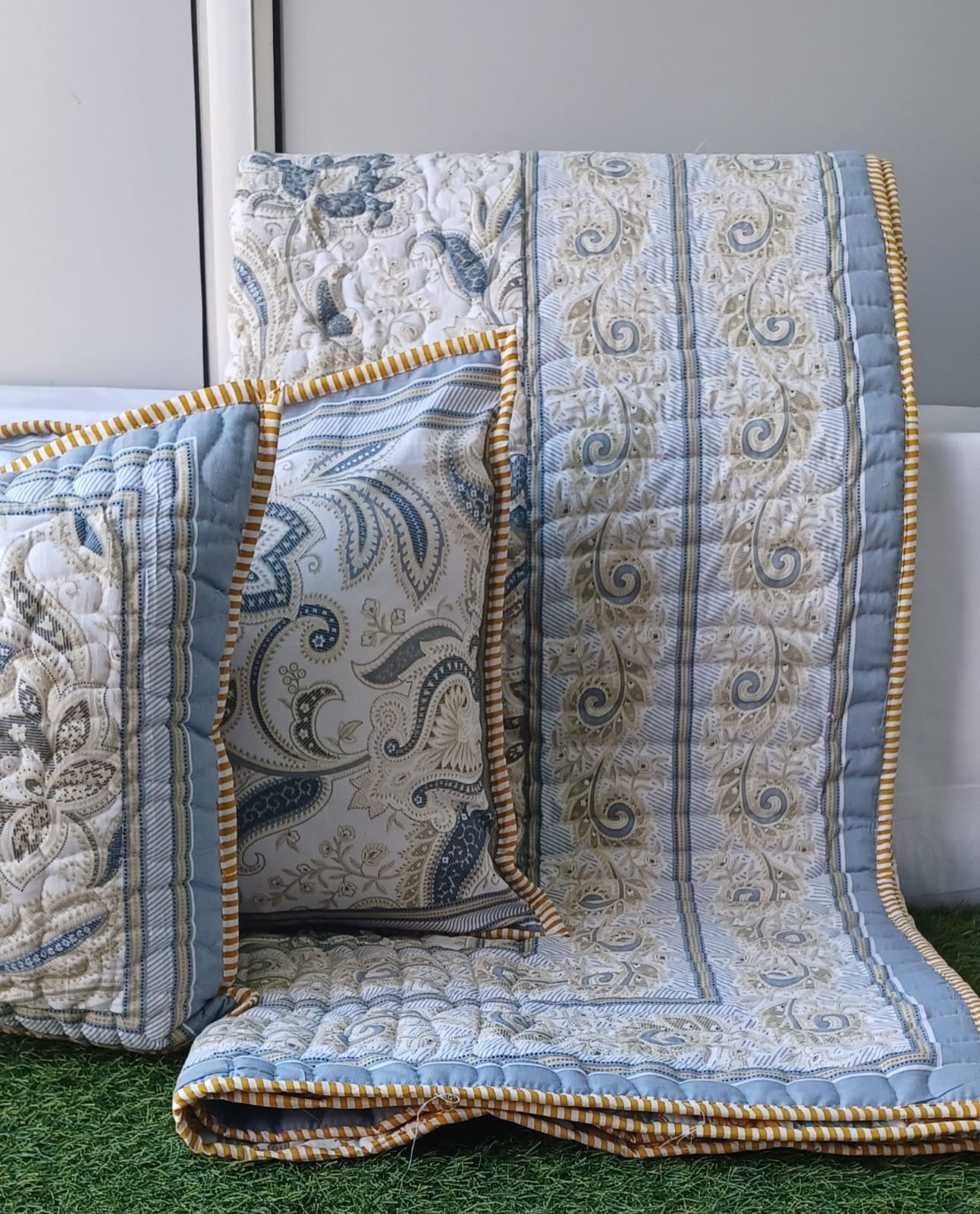Pure cotton paani jaal quilted reversible double bedcovers with 2 quilted pillow covers (90x108 inches)