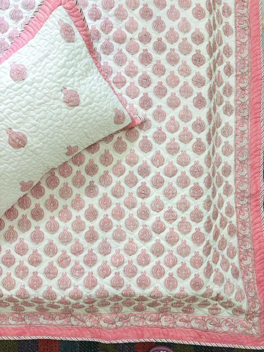 Pure mulmul cotton paani jaal quilted bedcovers with 2 quilted pillow covers for king size beds (90x108 inches)