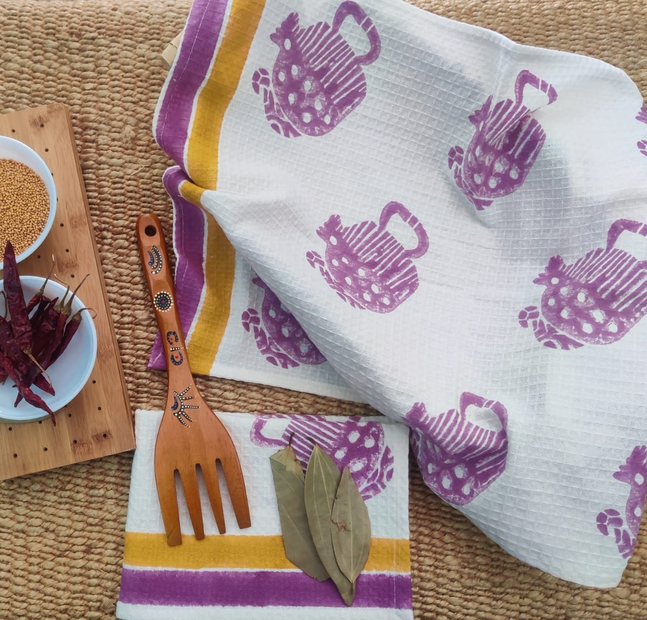 Super absorbent waffled cotton kitchen hand towels (18x24 inches set of 3)