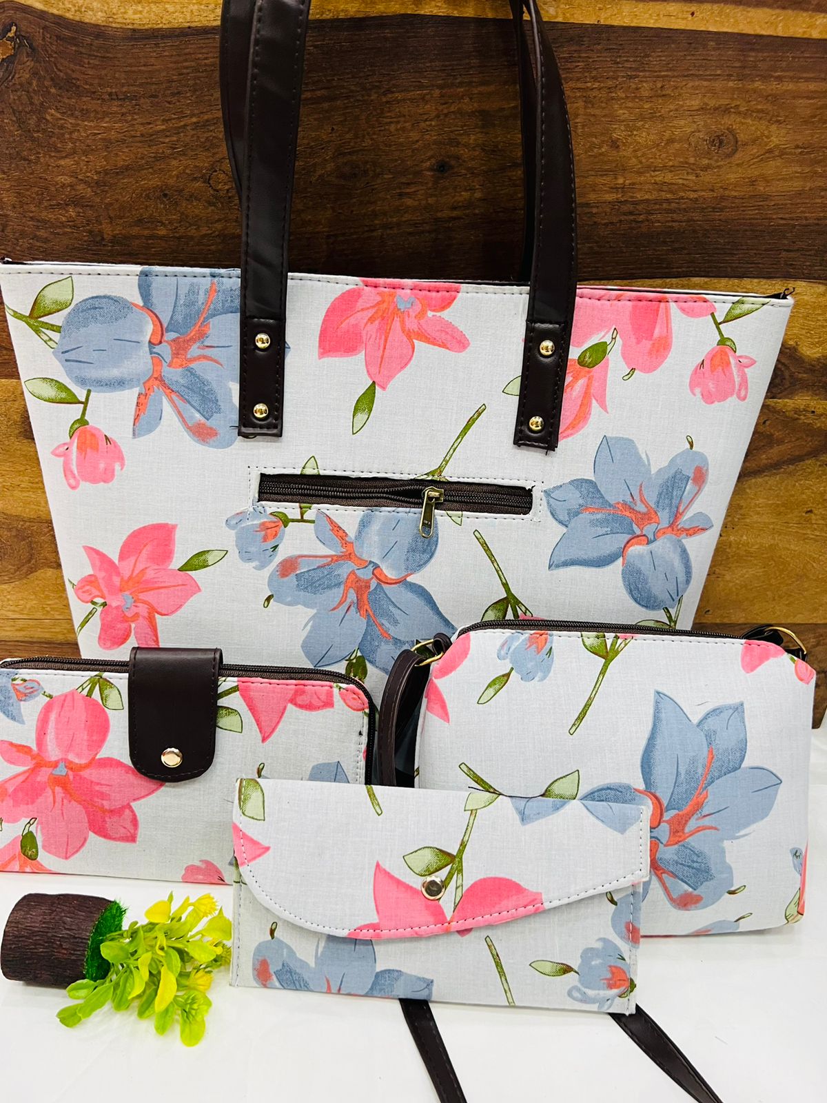 4 Piece printed fabric handbag combos