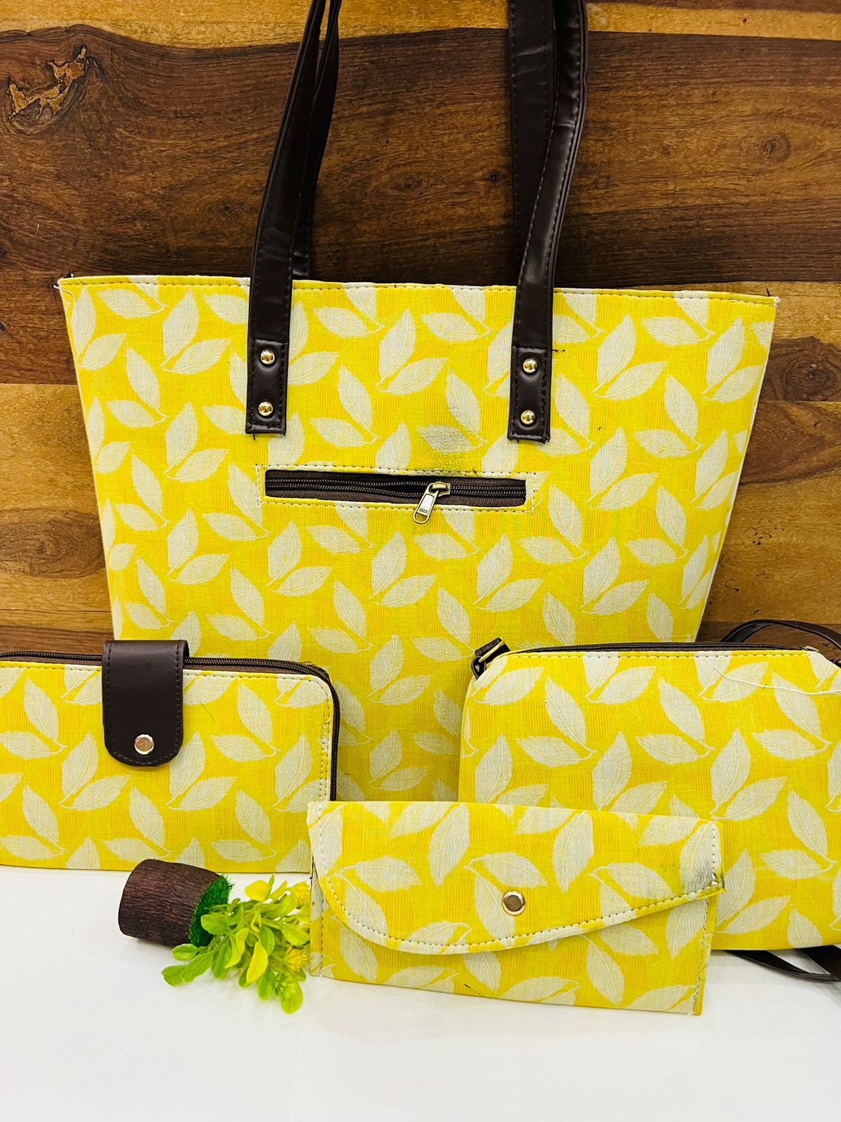 4 Piece printed fabric handbag combos