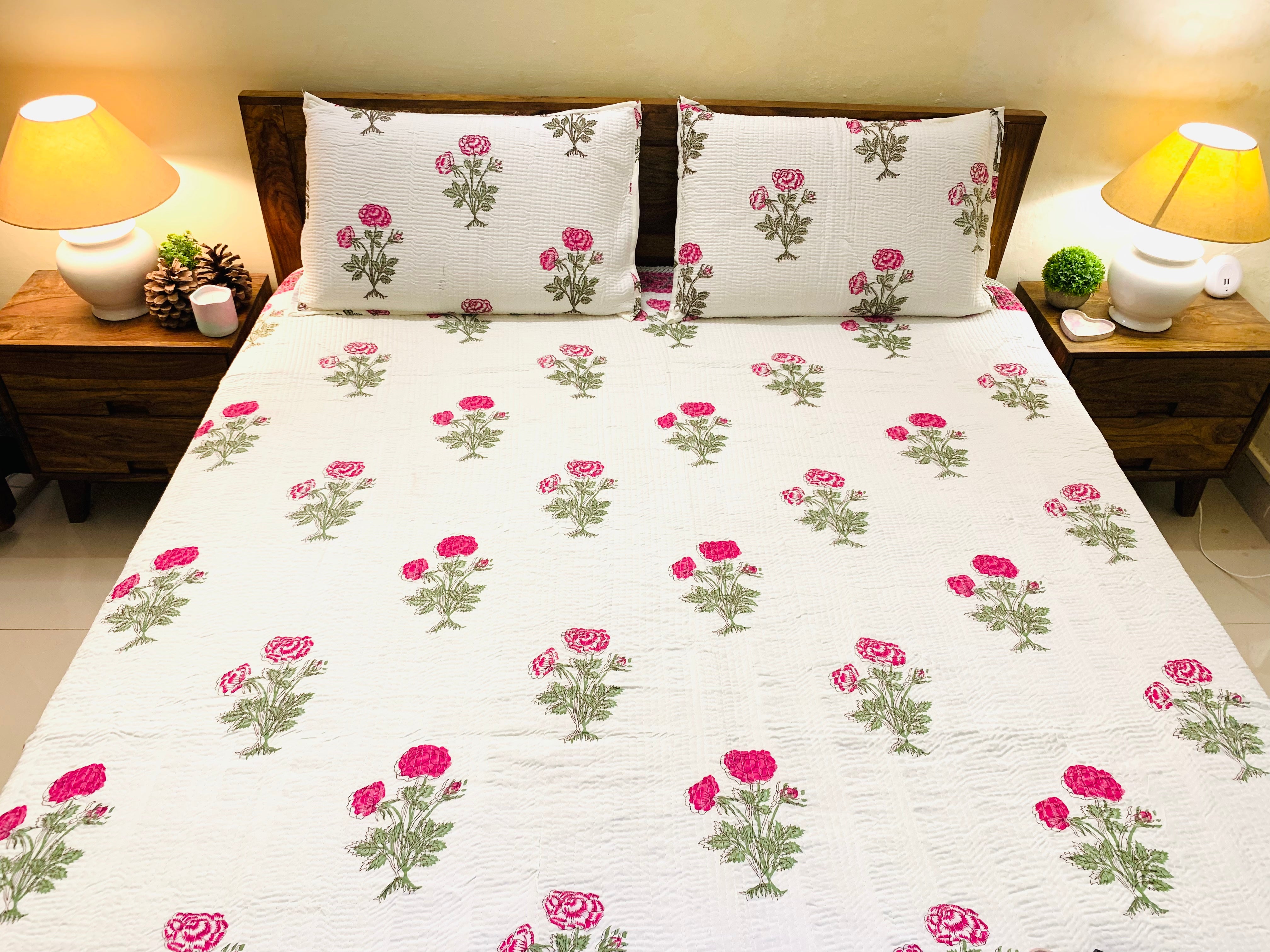 Pure cotton quilted double bedsheet with two quilted pillow covers (90x108 inches)