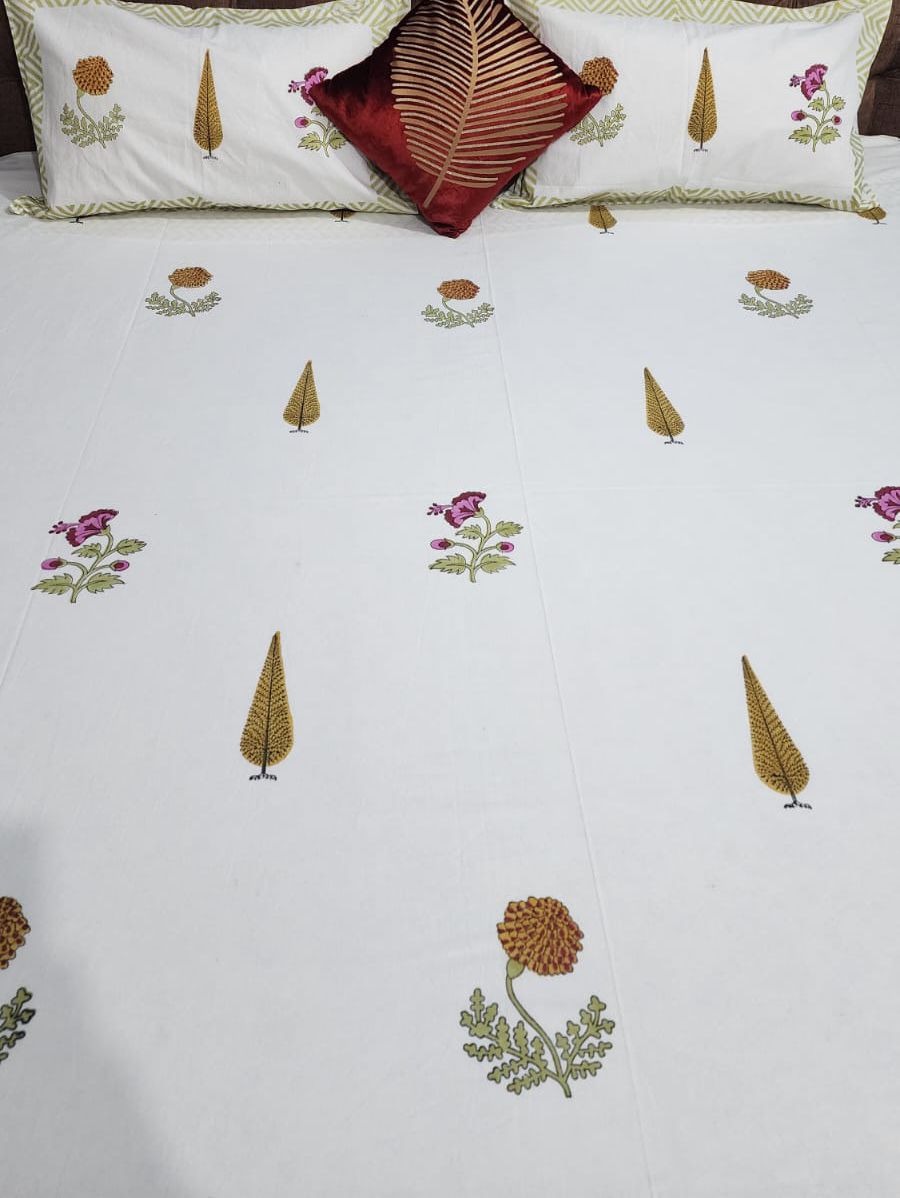 Wooden Handblock printed king size bedsheet with two flapped pillow covers (100x108 inches)