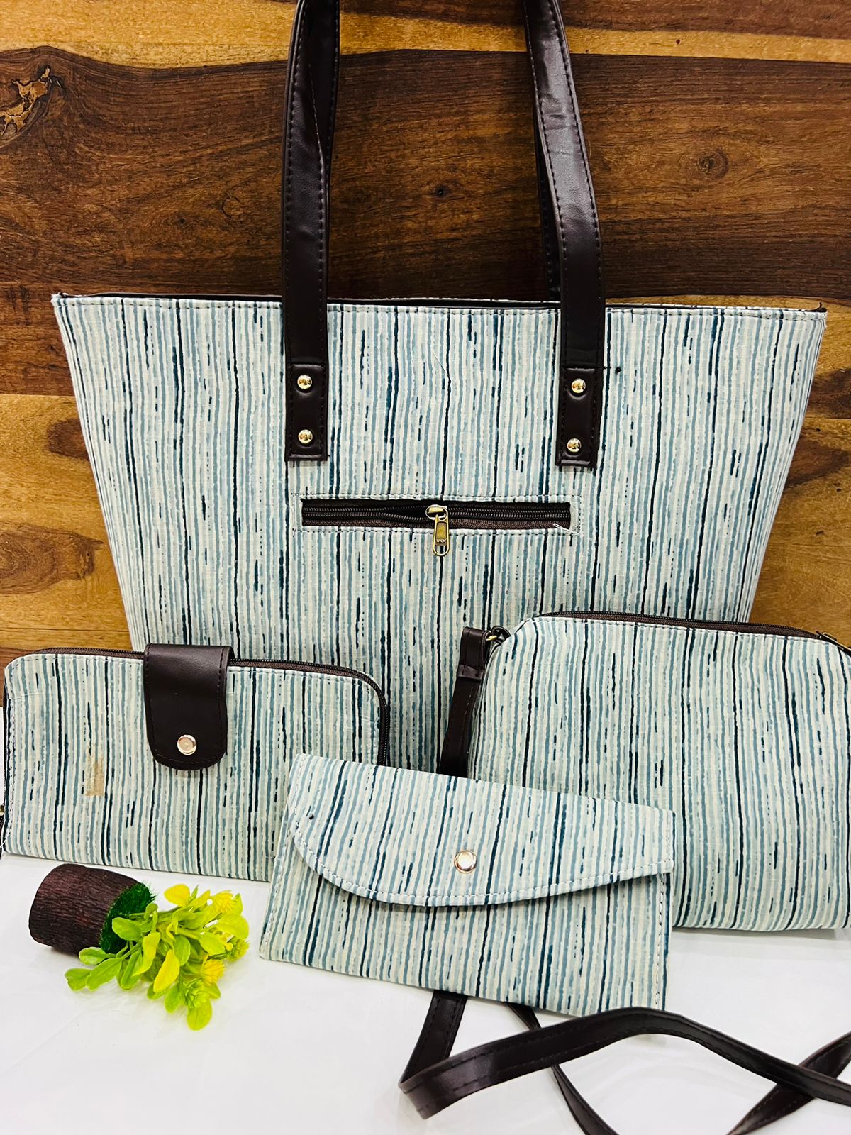 4 Piece printed fabric handbag combos