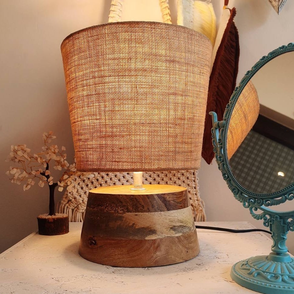 Mini wooden adjustable table lamp