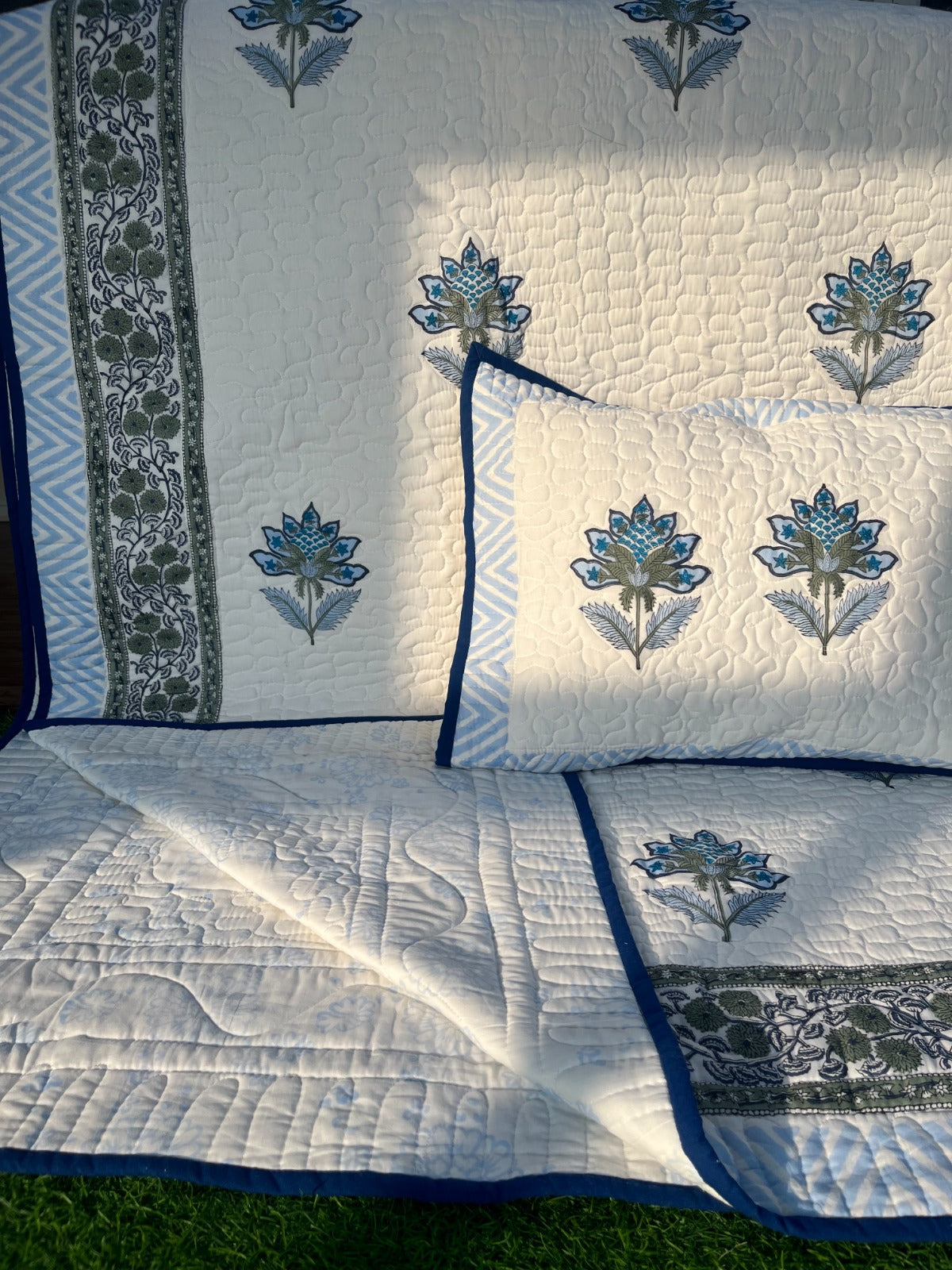 Pure mulmul cotton paani jaal quilted bedcovers with 2 quilted pillow covers for king size beds (90x108 inches)