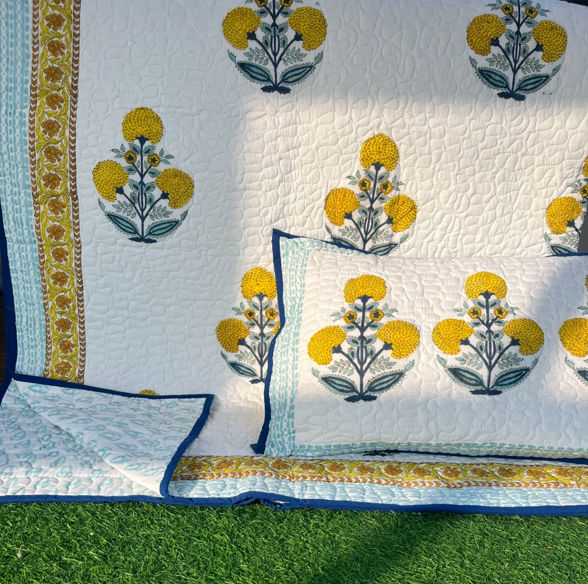 Pure mulmul cotton paani jaal quilted bedcovers with 2 quilted pillow covers for king size beds (90x108 inches)