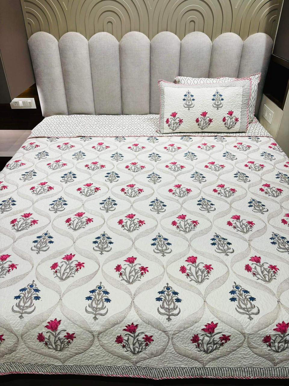 Pure mulmul cotton paani jaal quilted bedcovers with 2 quilted pillow covers for king size beds (90x108 inches)