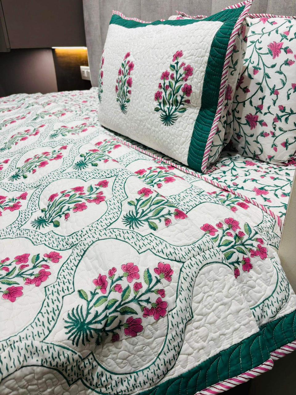 Pure mulmul cotton paani jaal quilted bedcovers with 2 quilted pillow covers for king size beds (90x108 inches)
