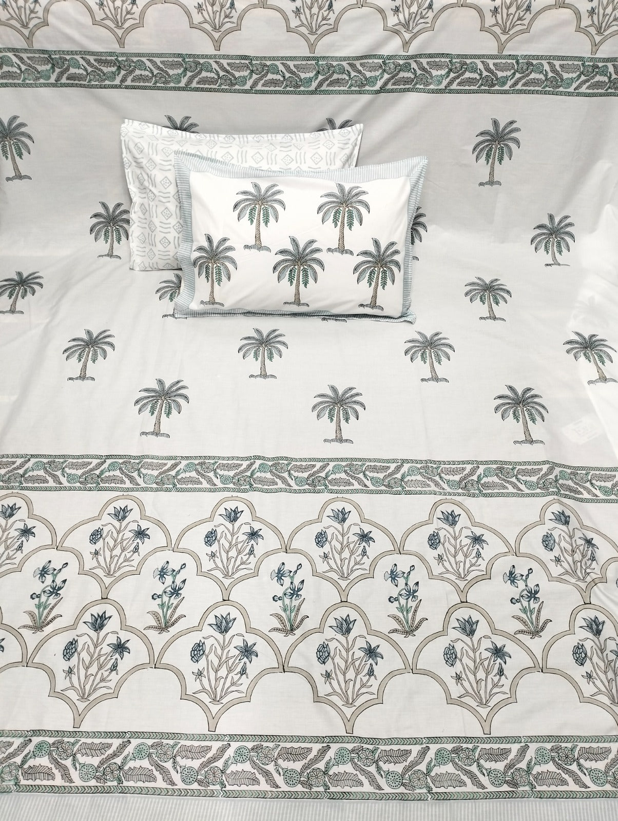 Pure cotton and wooden hand-block printed super king size bedsheets with 2 pillow covers (108x108 inches)