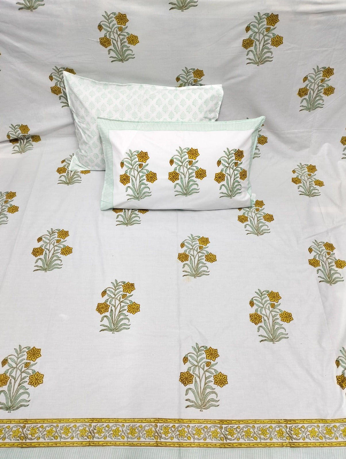 Pure cotton and wooden hand-block printed super king size bedsheets with 2 pillow covers (108x108 inches)