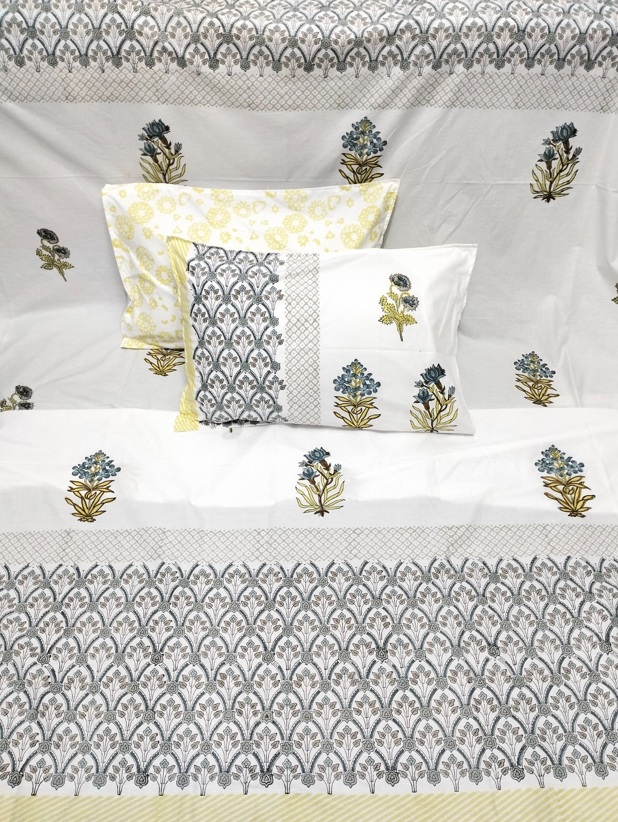 Pure cotton and wooden hand-block printed super king size bedsheets with 2 pillow covers (108x108 inches)