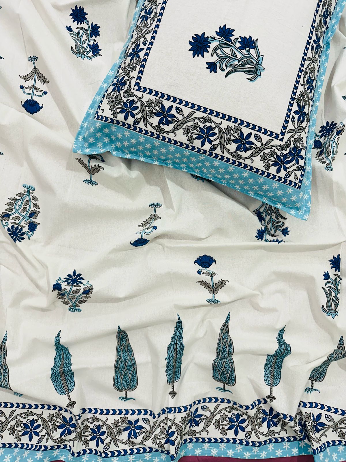 Pure cotton single bedsheet with 1 pillow cover (Size 60x90 inches)