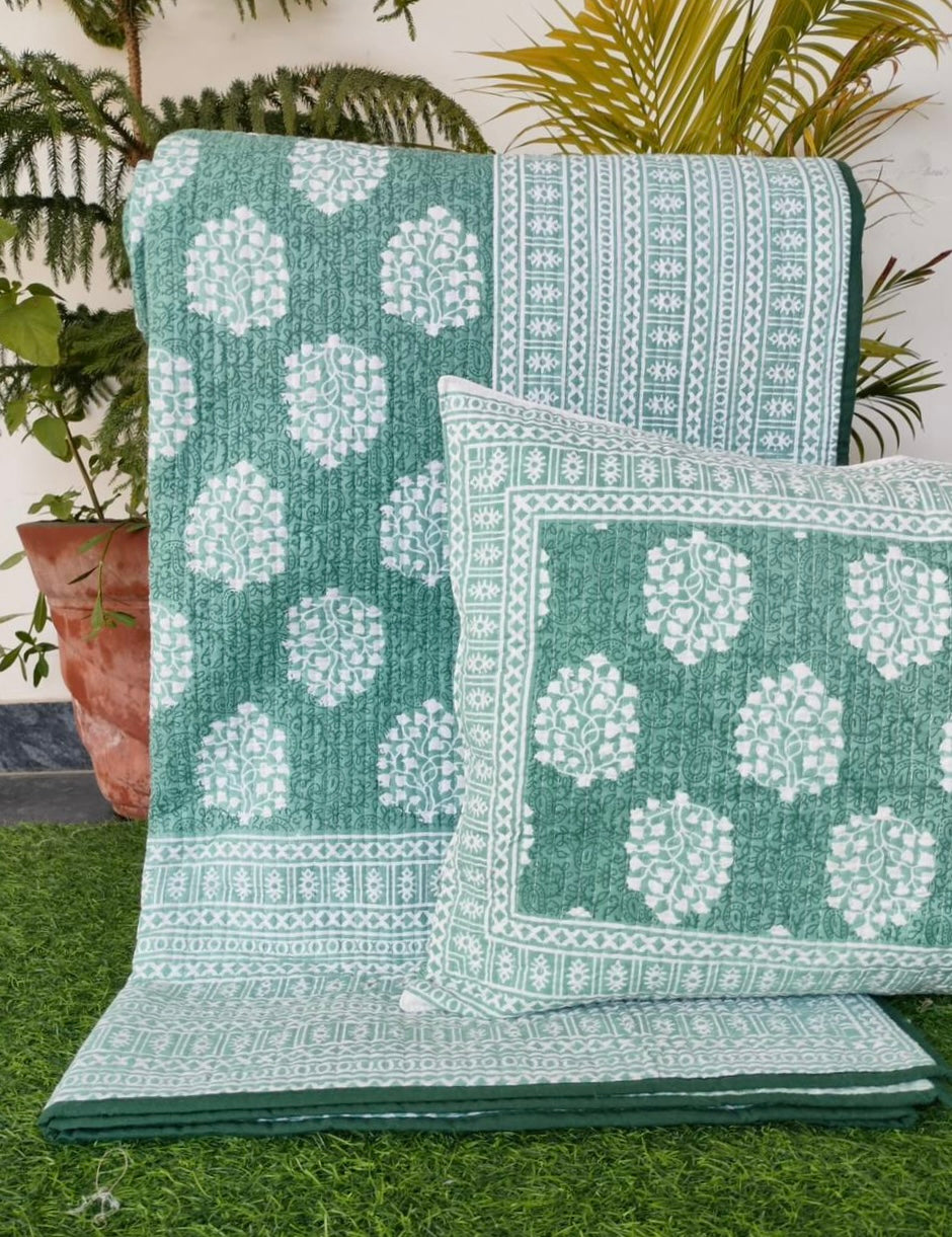 Pure cotton quilted bedcovers with two quilted pillow covers (90x108 inches)