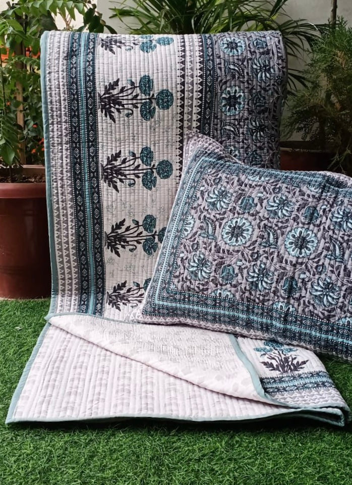 Pure cotton quilted bedcovers with two quilted pillow covers (90x108 inches)