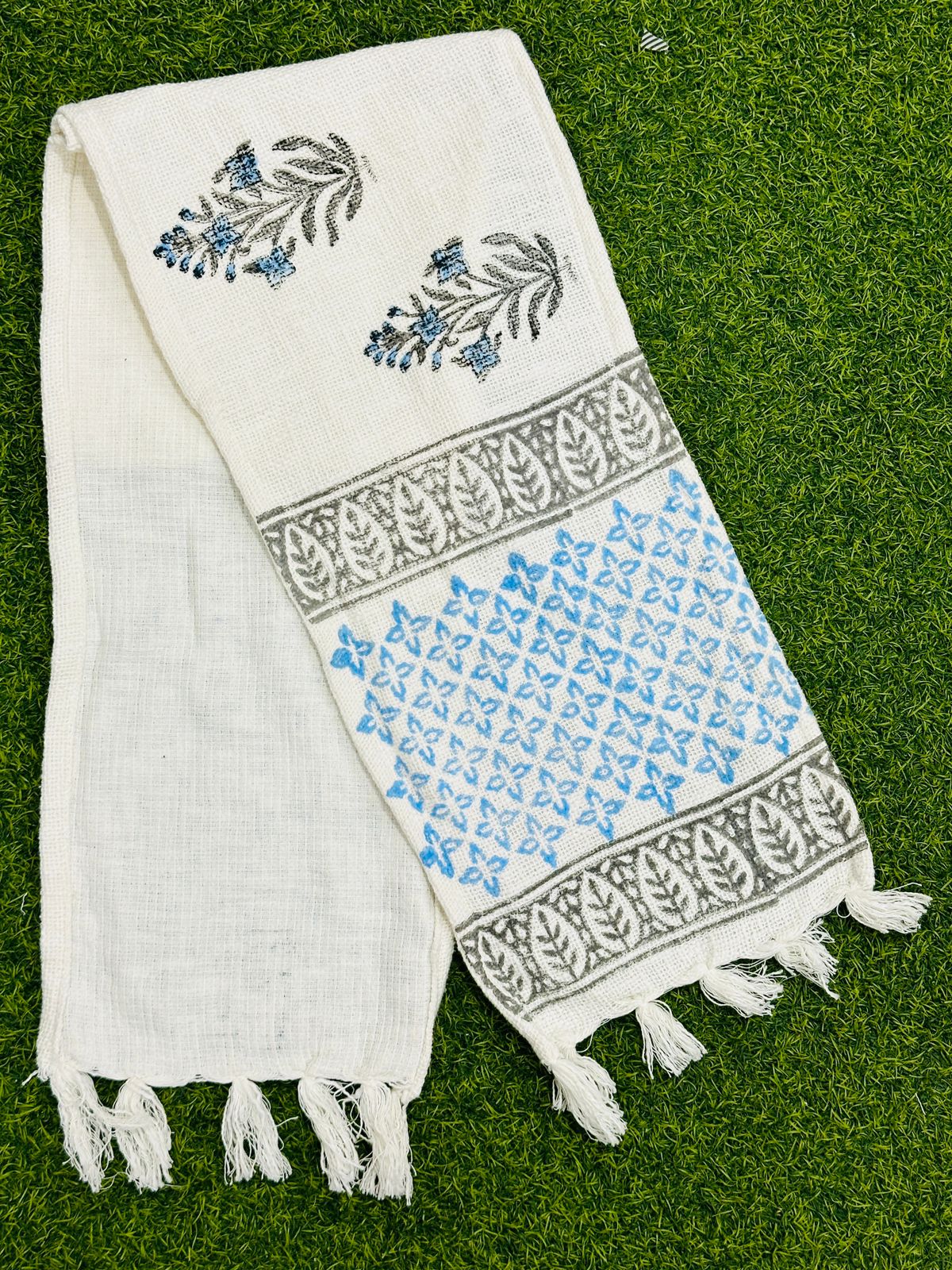 Hand block printed pure TNT cotton (Jute textured) table runners with tassels for 6 seater dining table