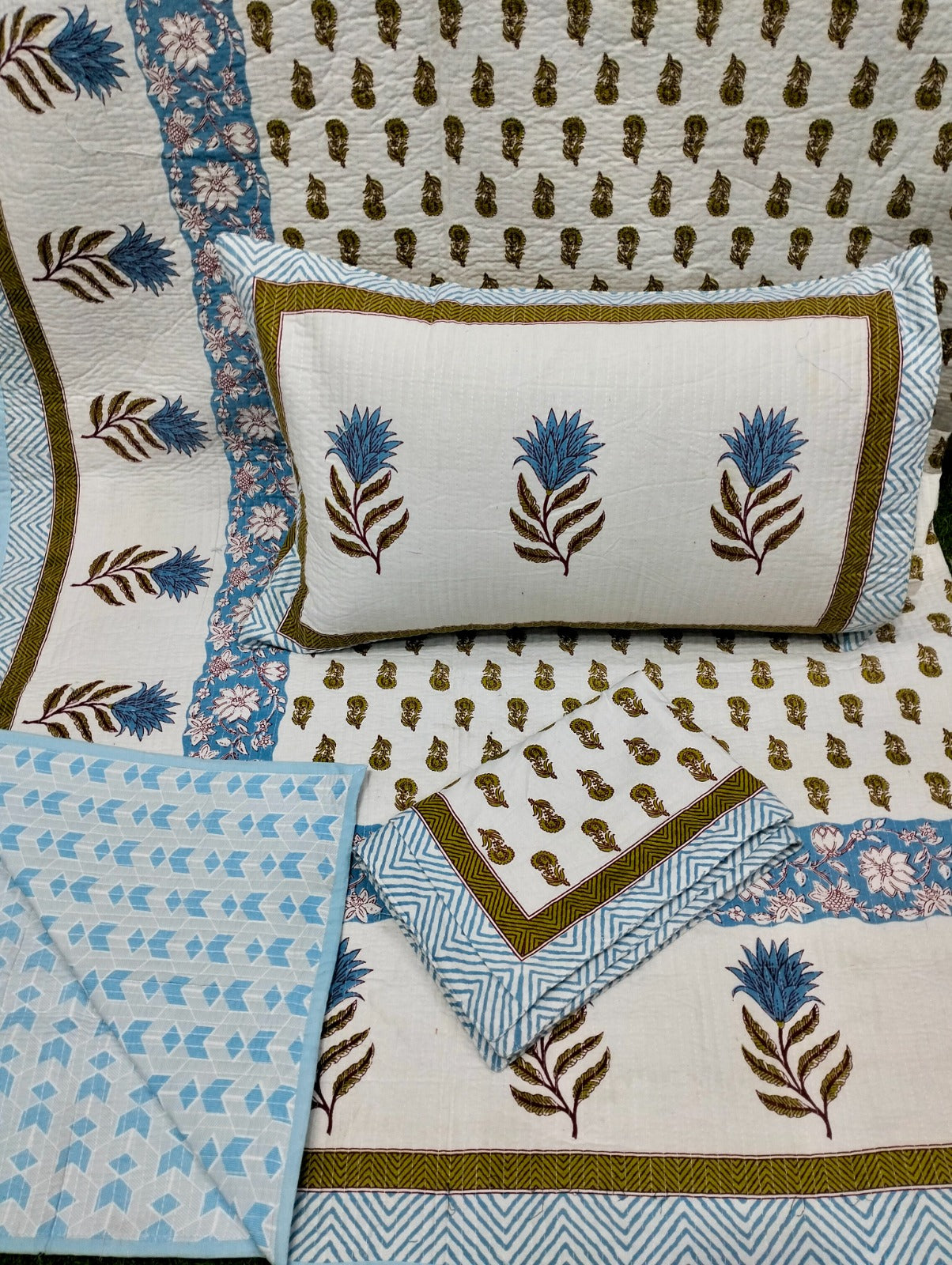 Pure cotton quilted bedcovers with two quilted pillow covers (90x108 inches)