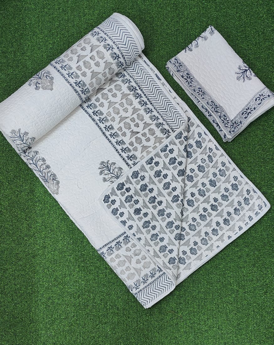 Pure mulmul cotton paani jaal quilted reversible double bedcovers with 2 quilted pillow covers (90x108 inches)