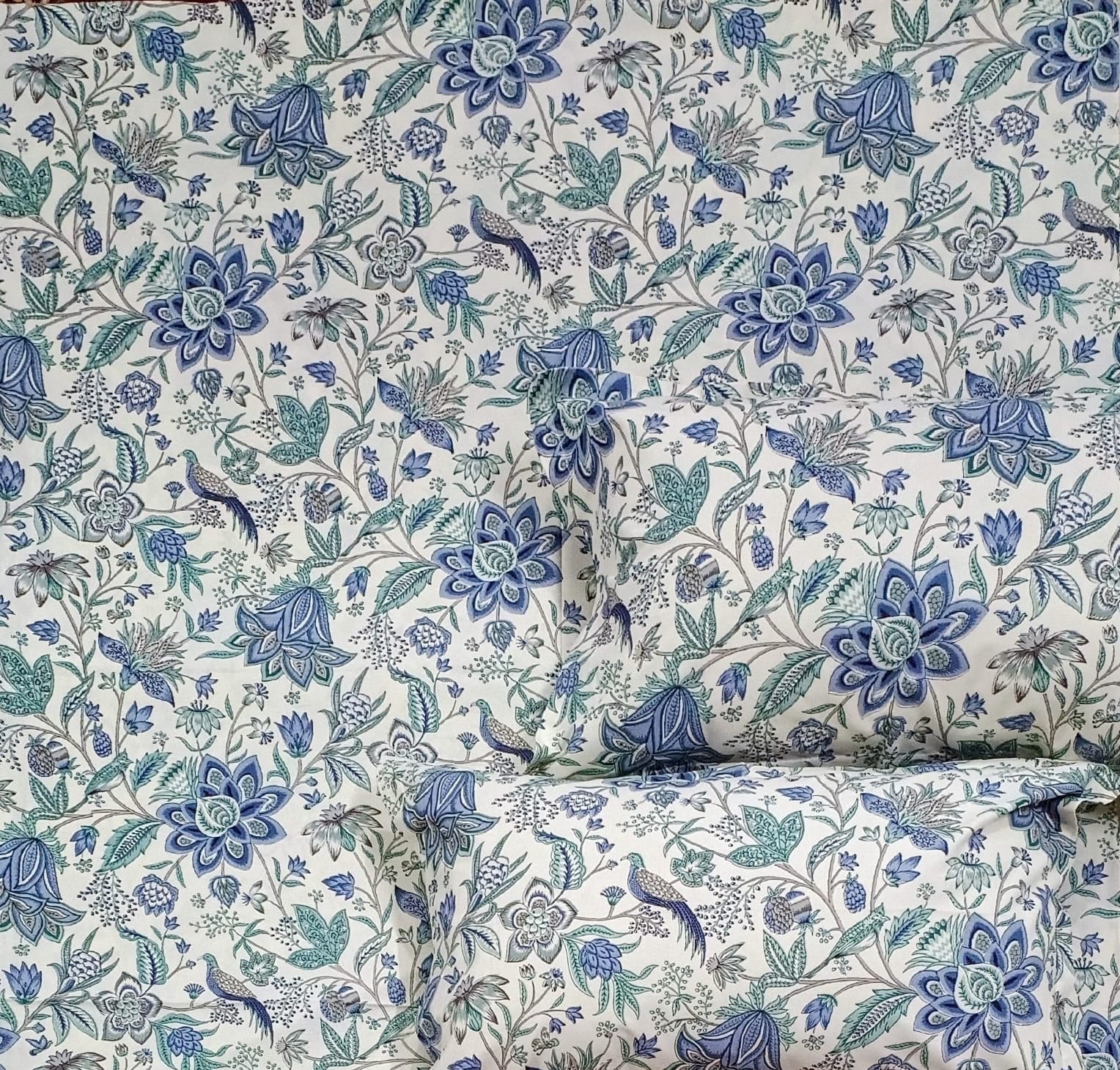 Pure cotton king size bedsheet with two pillow covers 100x108 inches
