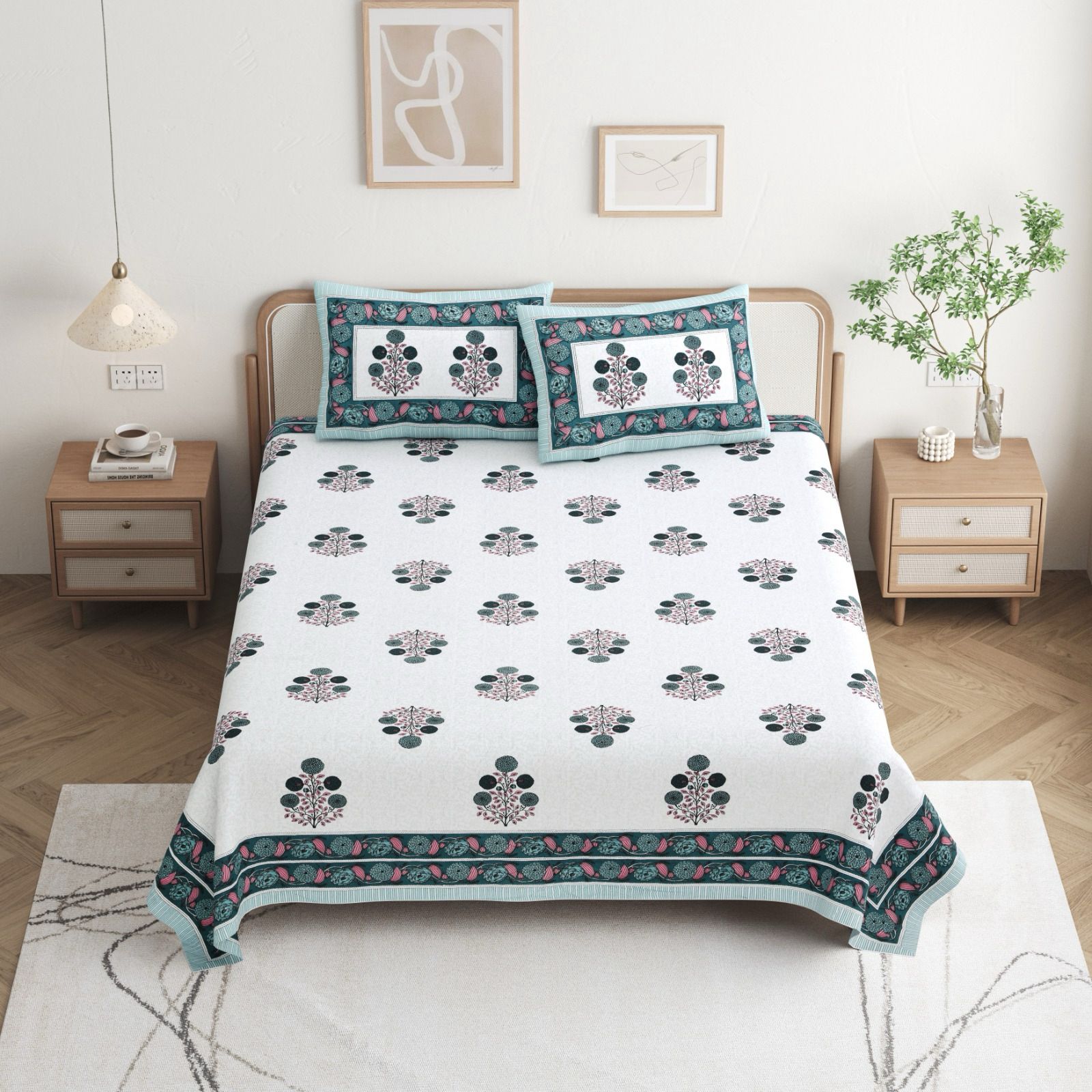 Pure cotton queen size bedsheet with two pillow covers (90x108 inches)