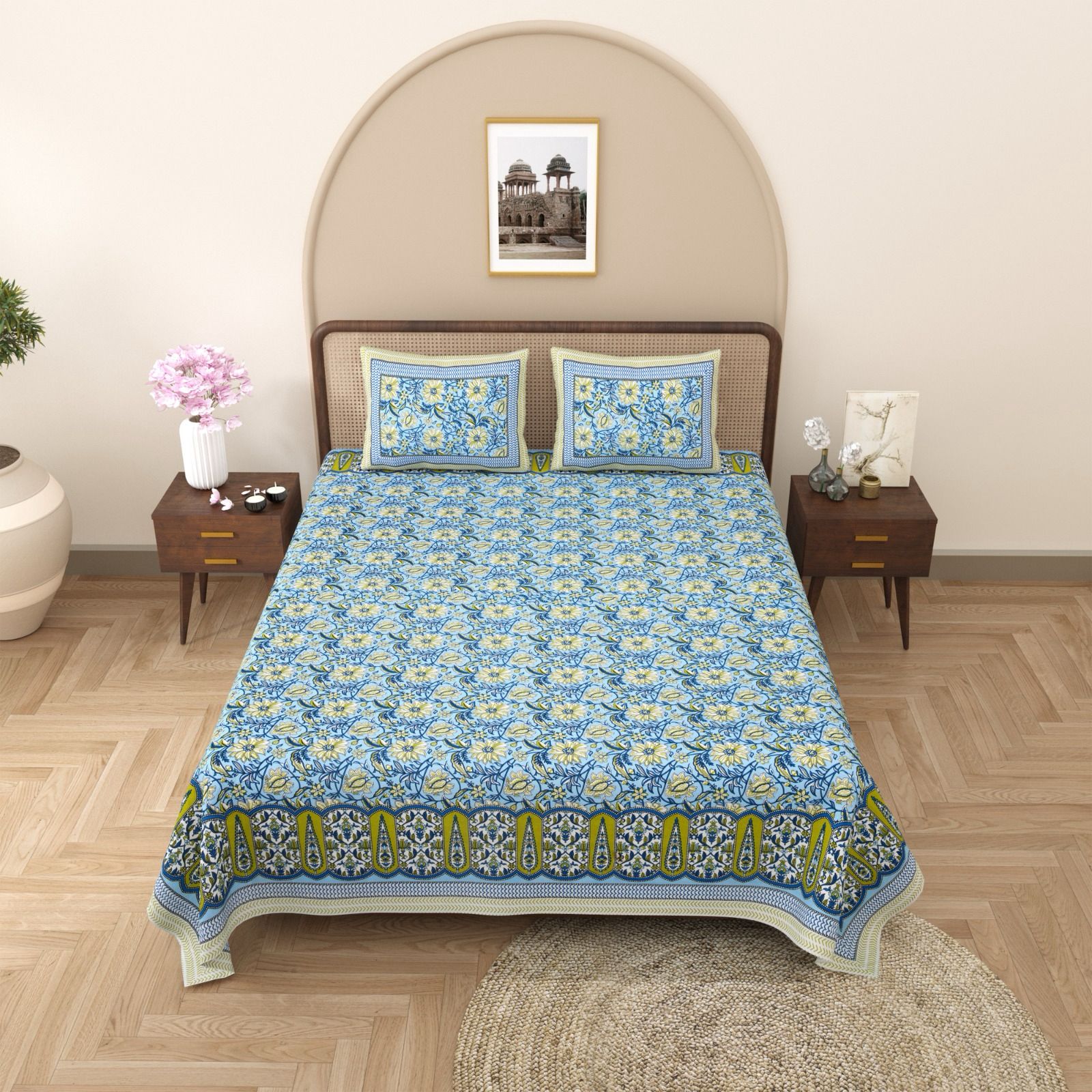 Pure cotton queen size bedsheet with two pillow covers (90x108 inches)