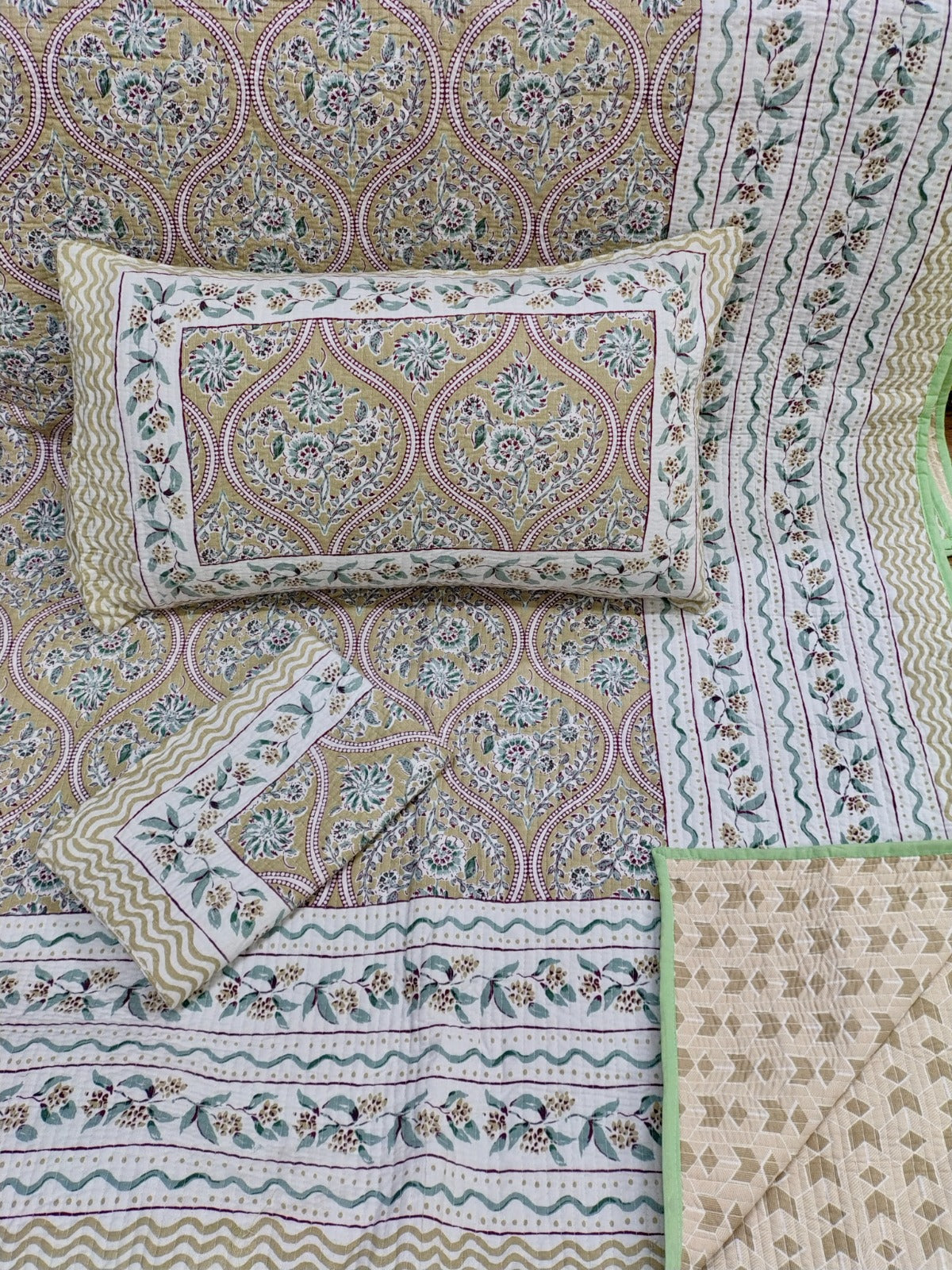 Pure cotton straight line quilted bedcovers with two quilted pillow covers (90x108 inches)