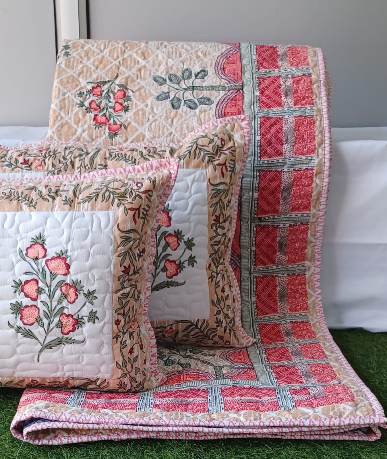 Pure mulmul cotton paani jaal quilted reversible double bedcovers with 2 quilted pillow covers (90x108 inches)
