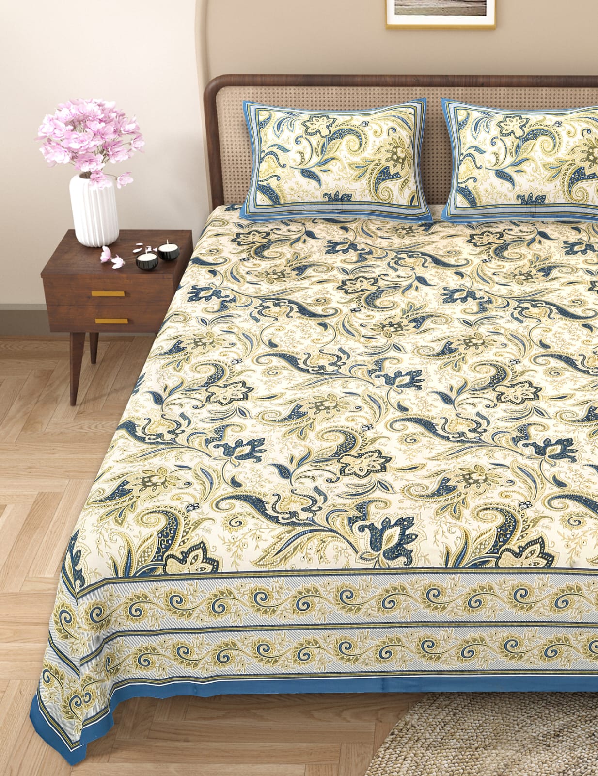 Pure cotton queen size double bedsheet (90x108 inches)