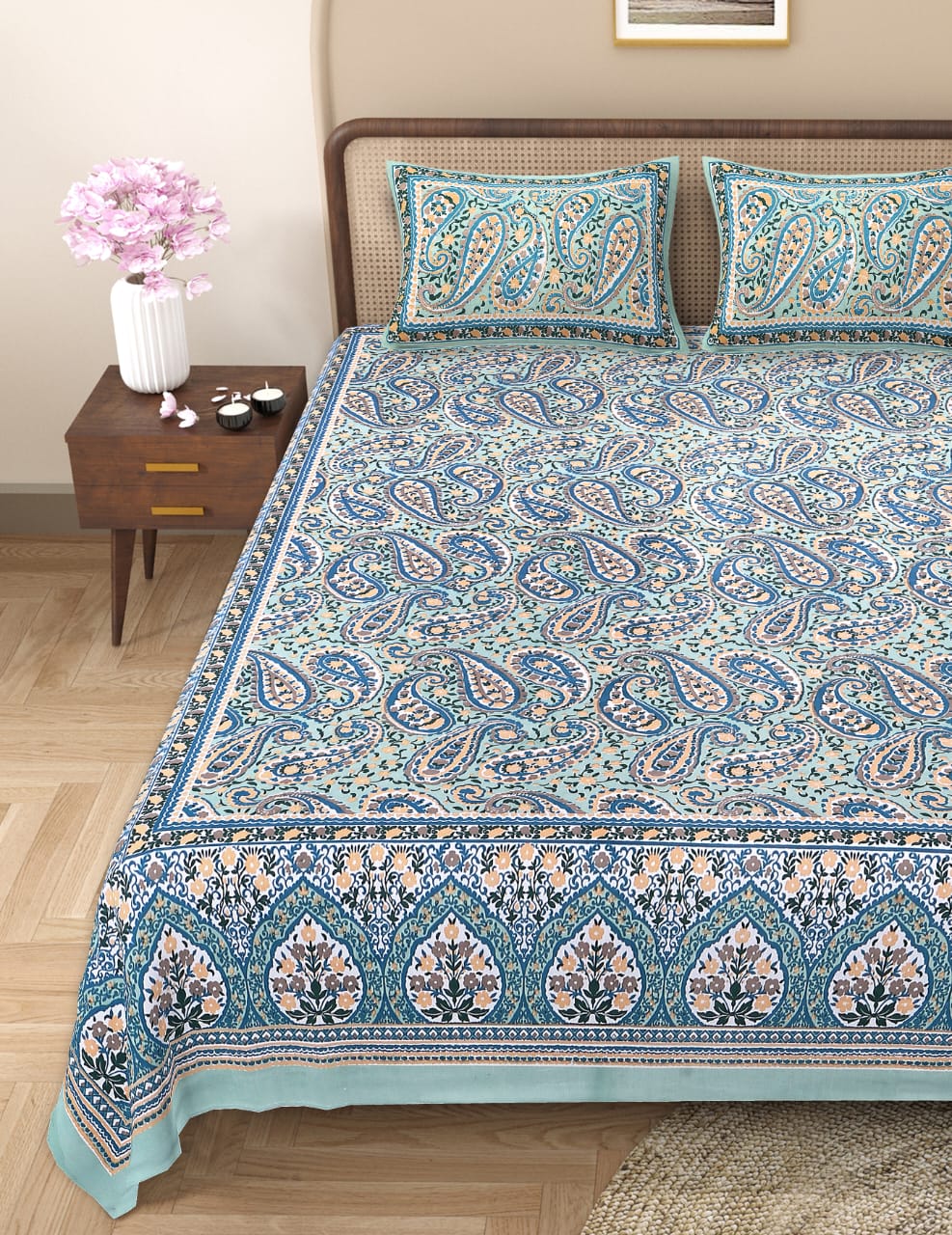 Pure cotton queen size double bedsheet (90x108 inches)