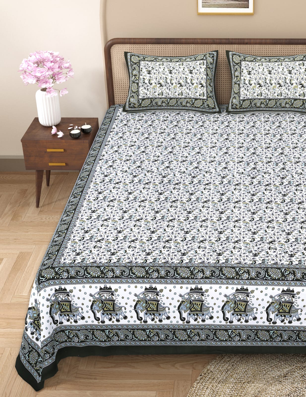 Pure cotton queen size double bedsheet (90x108 inches)