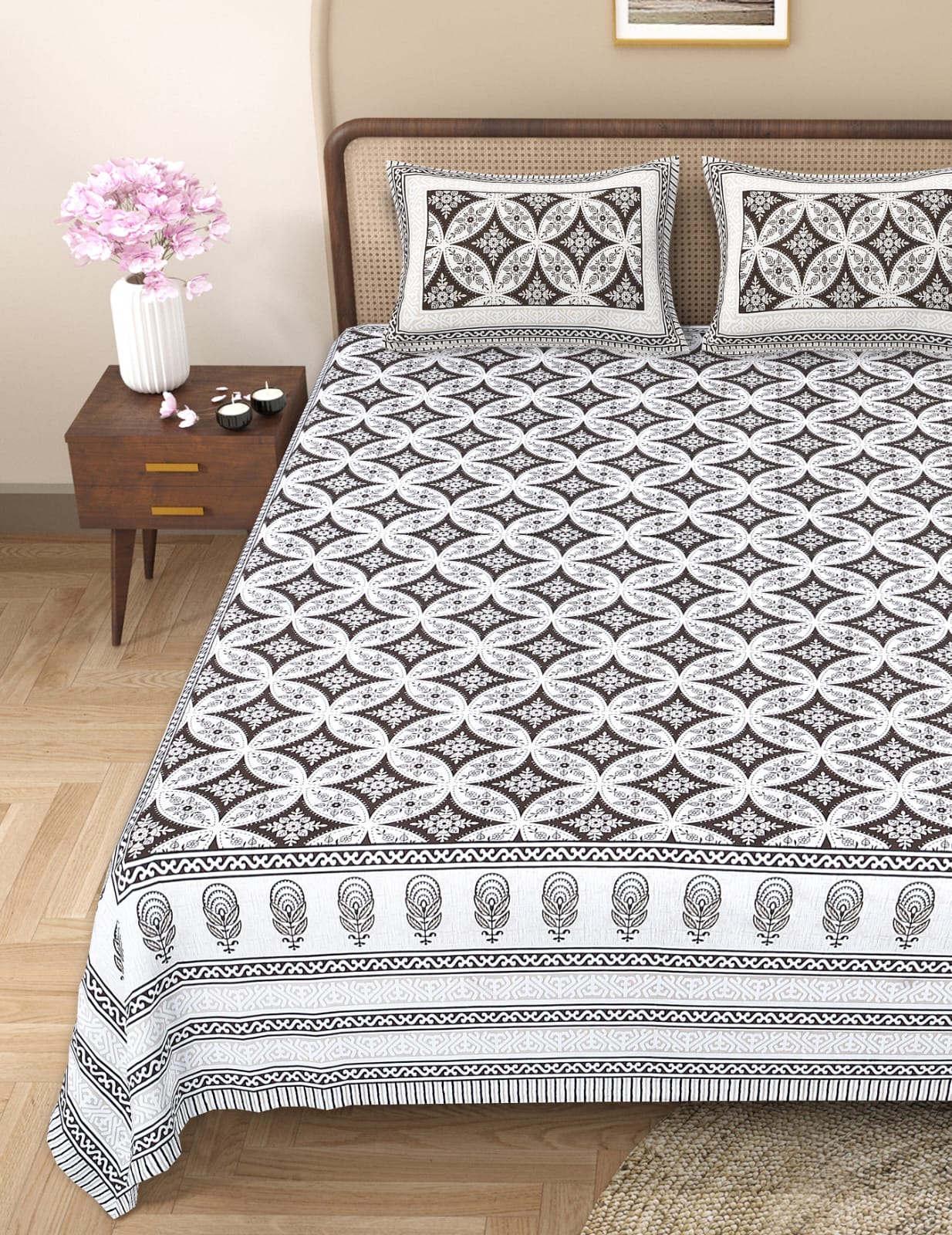 Pure cotton queen size double bedsheet (90x108 inches)